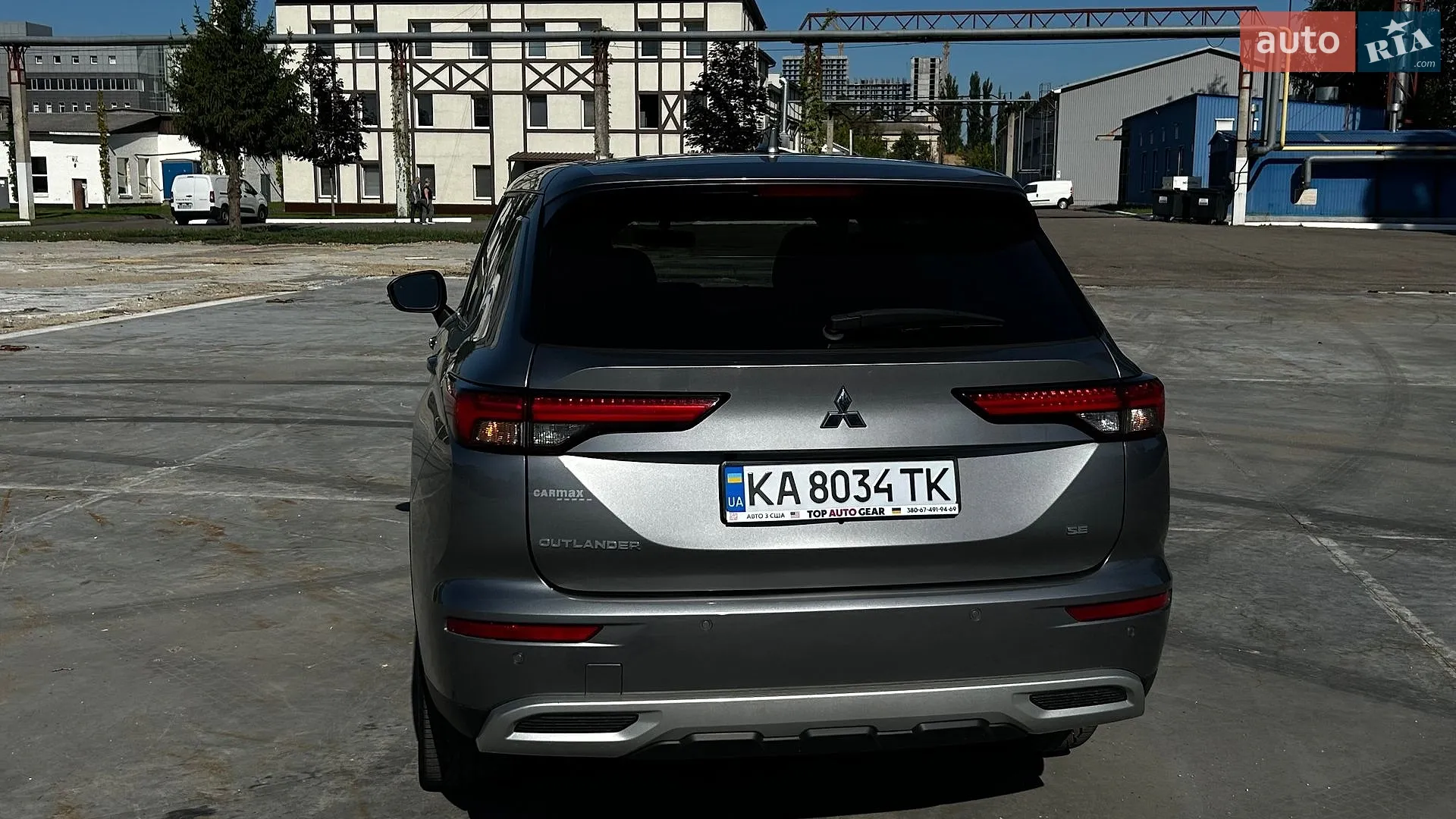 2022 Mitsubishi Outlander - мініатюра 11