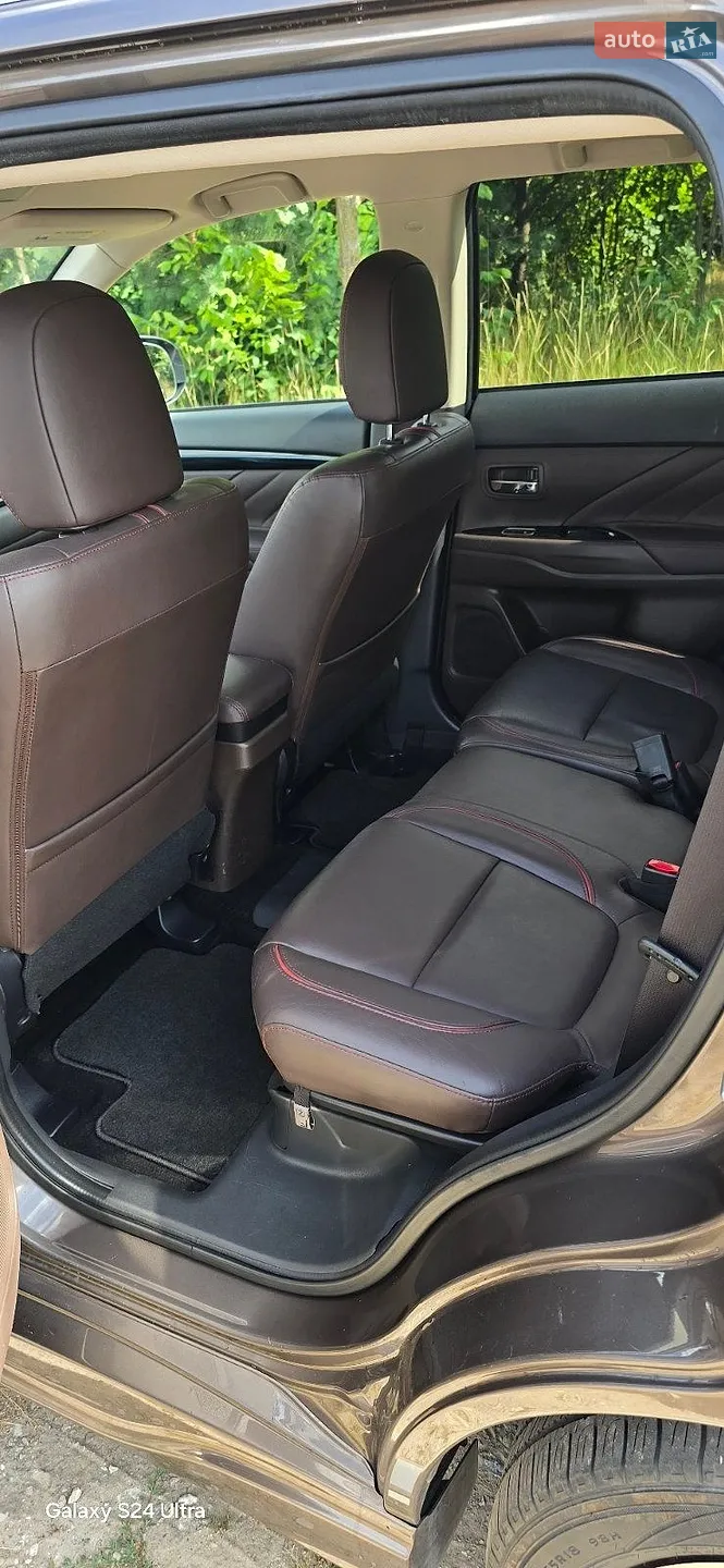 2018 Mitsubishi Outlander - мініатюра 6