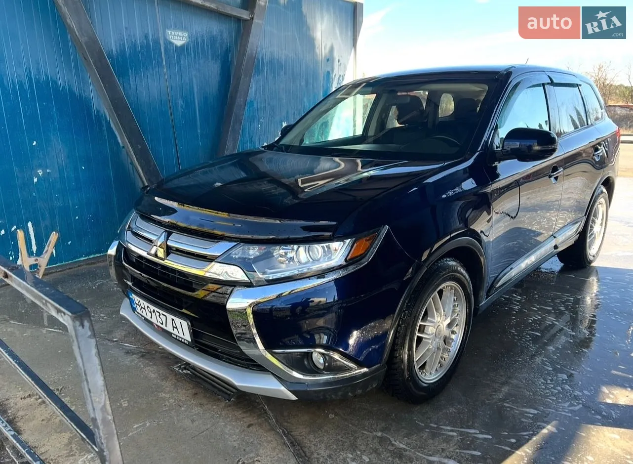 2016 Mitsubishi Outlander - мініатюра 9