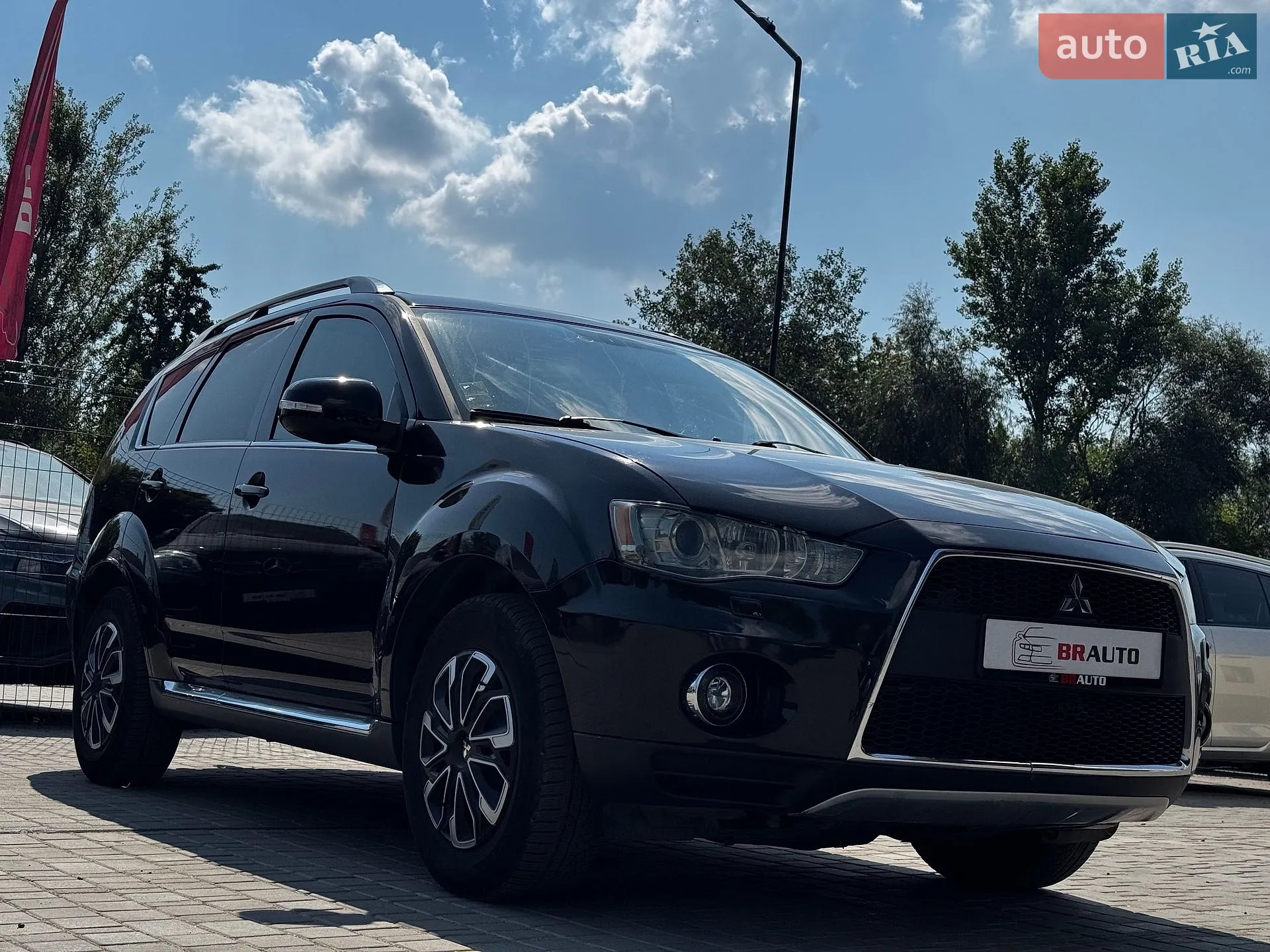 2011 Mitsubishi Outlander - мініатюра 11