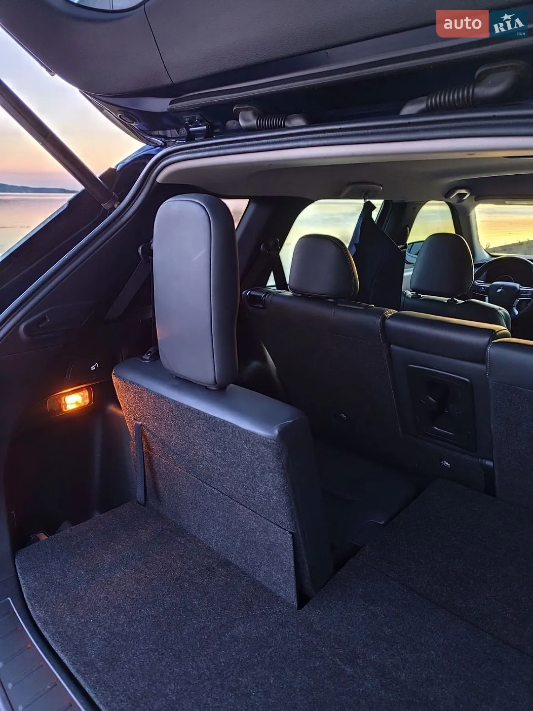 2023 Mitsubishi Outlander - мініатюра 3
