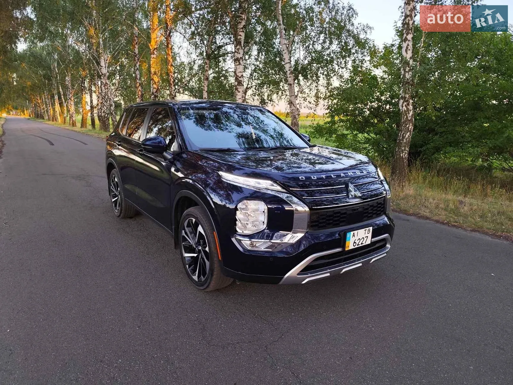 2023 Mitsubishi Outlander - мініатюра 11