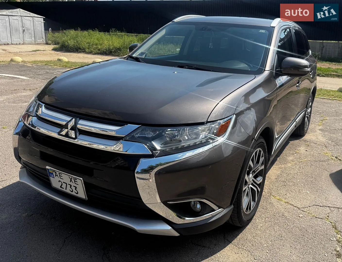 2017 Mitsubishi Outlander - мініатюра 2