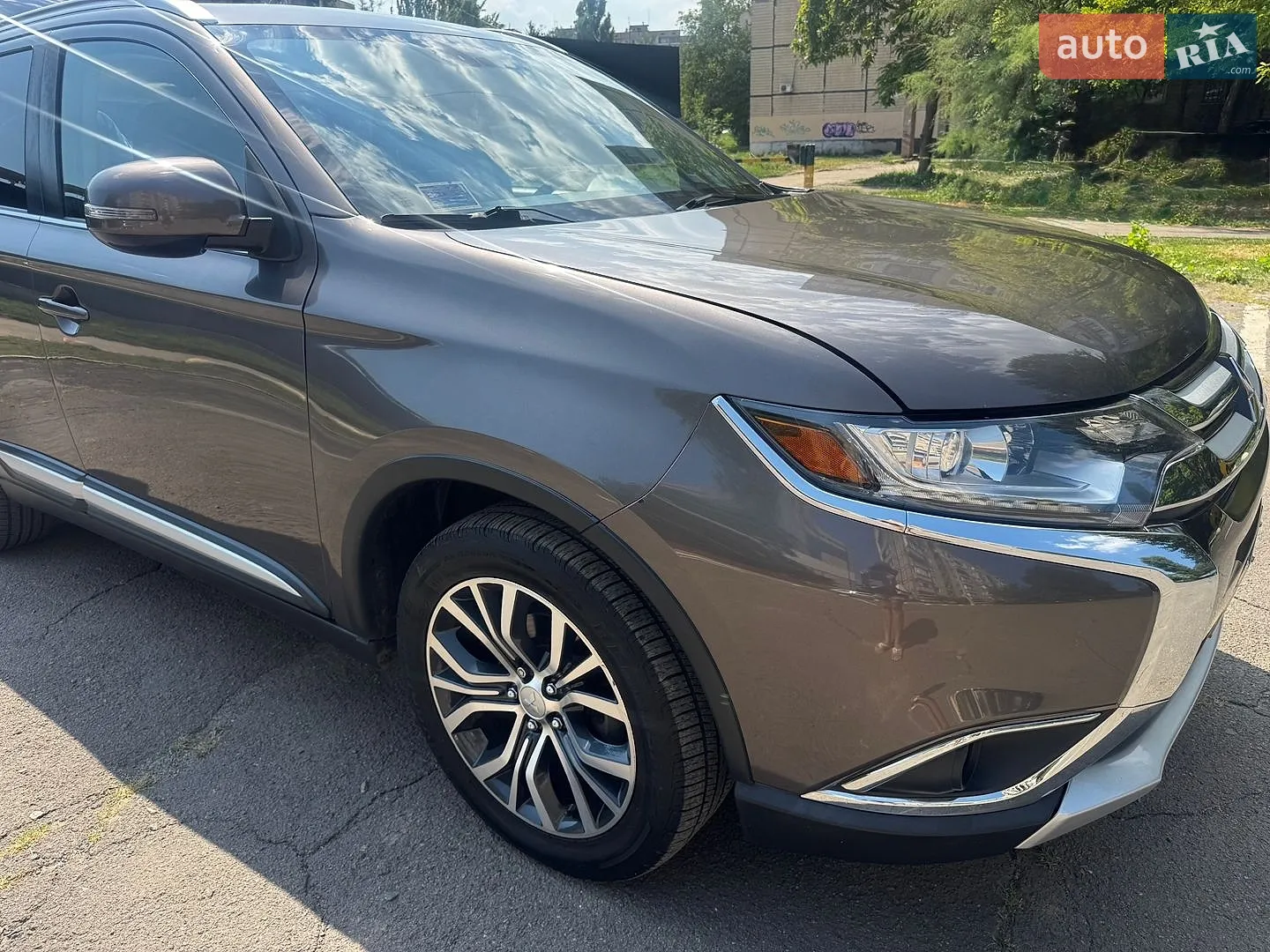 2017 Mitsubishi Outlander - мініатюра 9