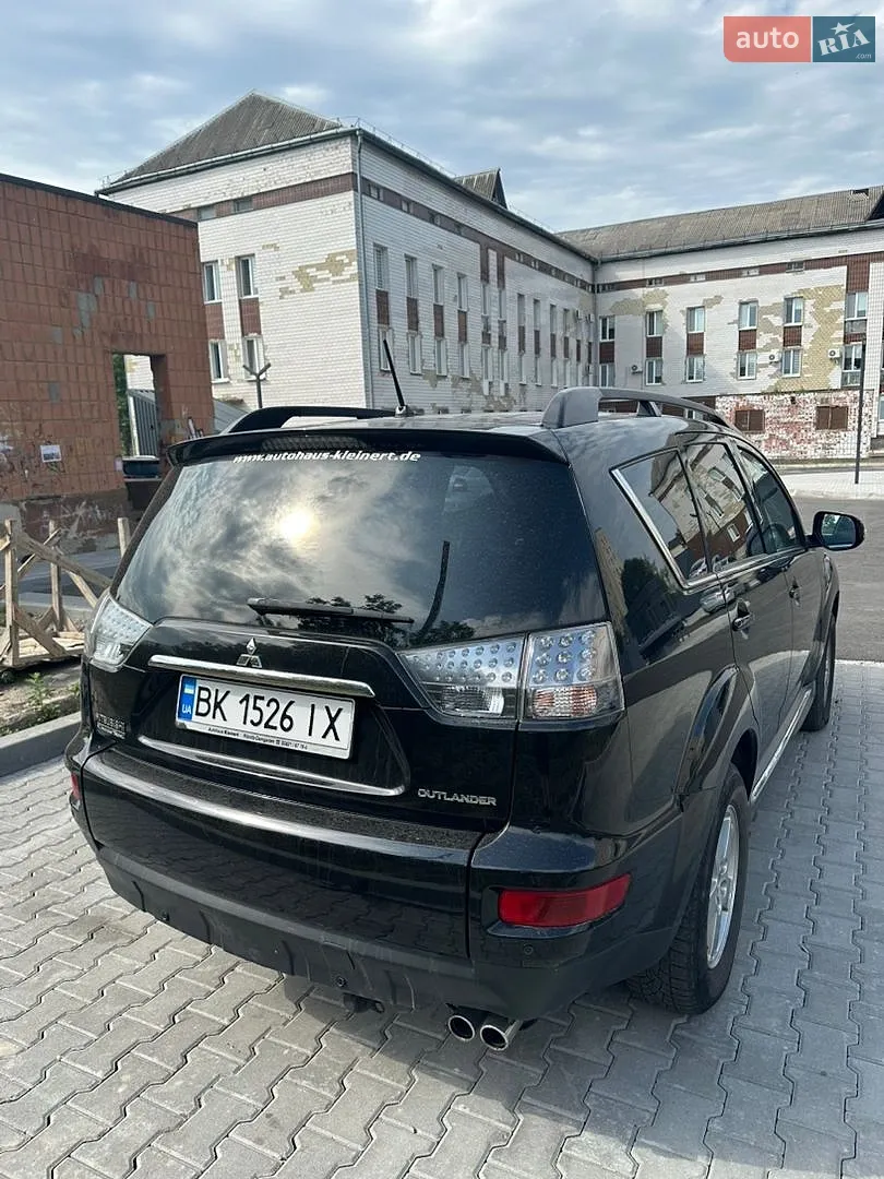 2011 Mitsubishi Outlander - мініатюра 16