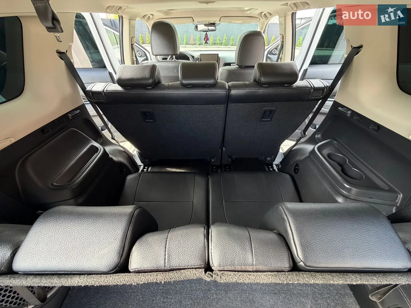 2016 Mitsubishi Outlander - мініатюра 81
