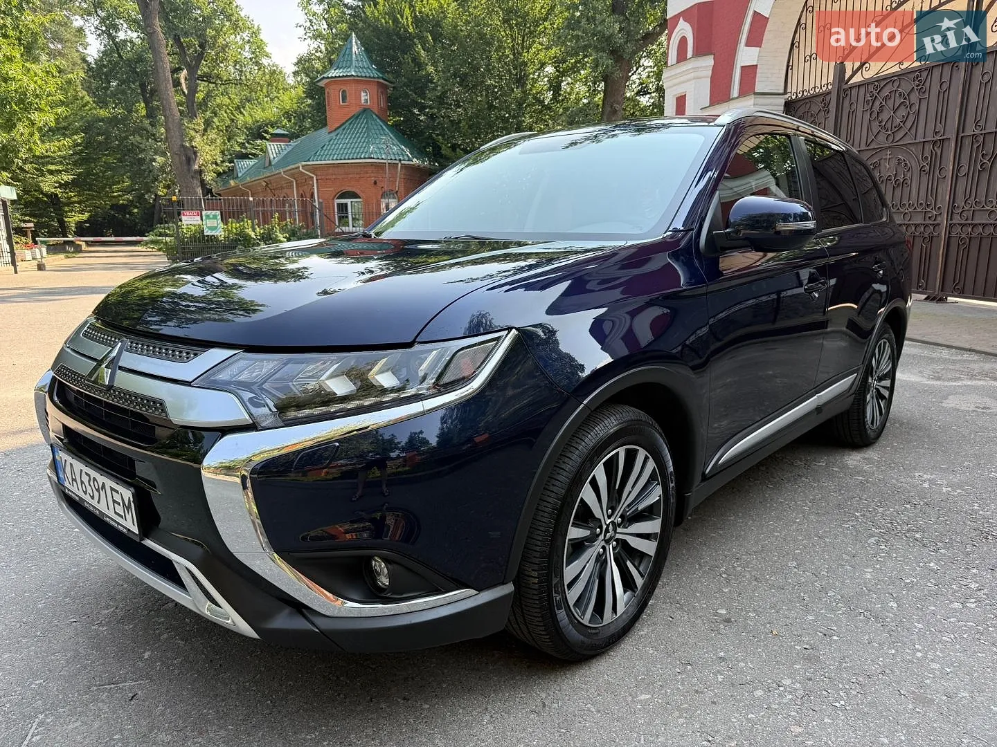 2021 Mitsubishi Outlander - мініатюра 5