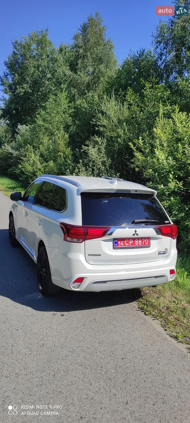 2019 Mitsubishi Outlander - мініатюра 27