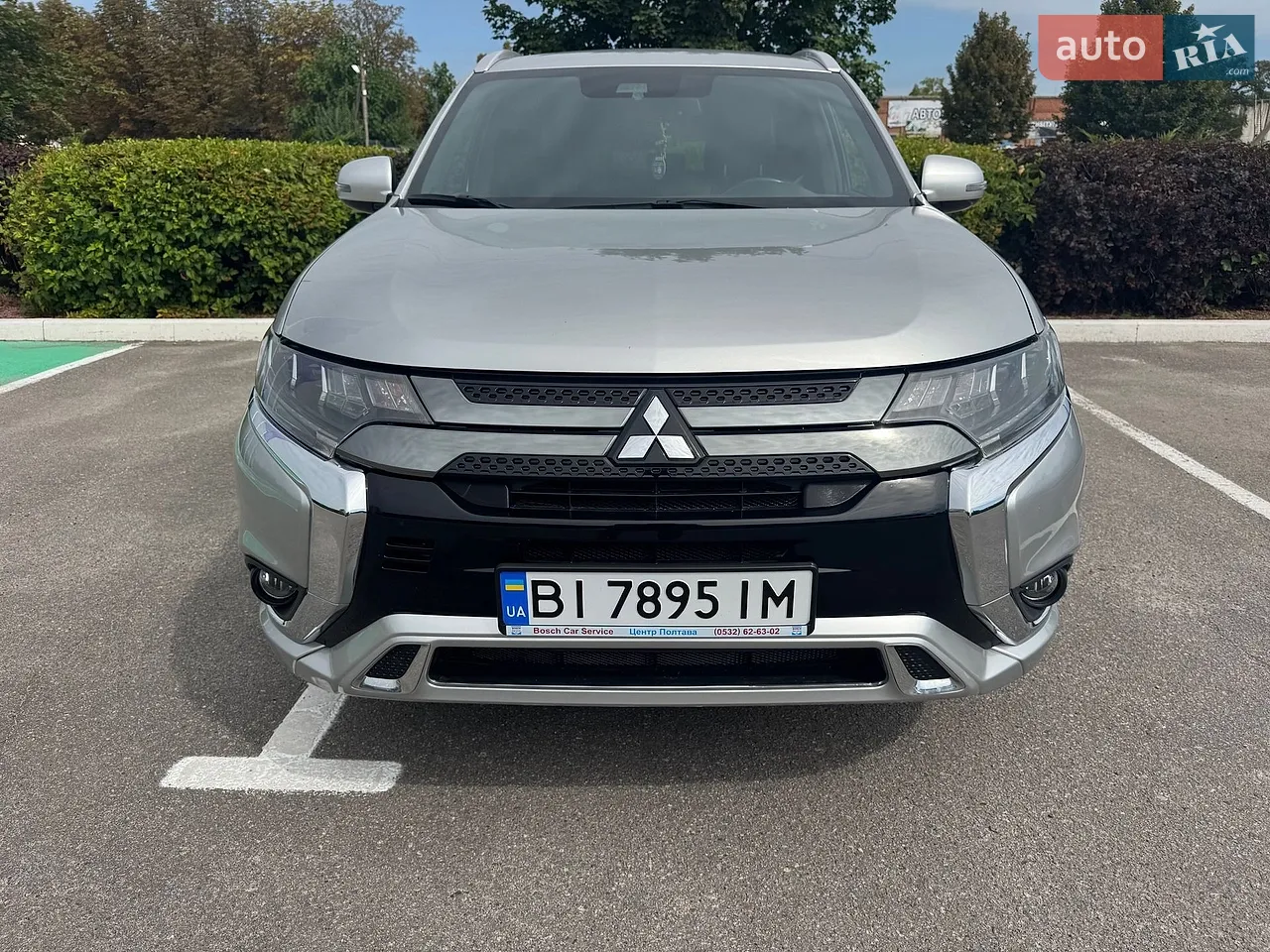 2020 Mitsubishi Outlander - мініатюра 12