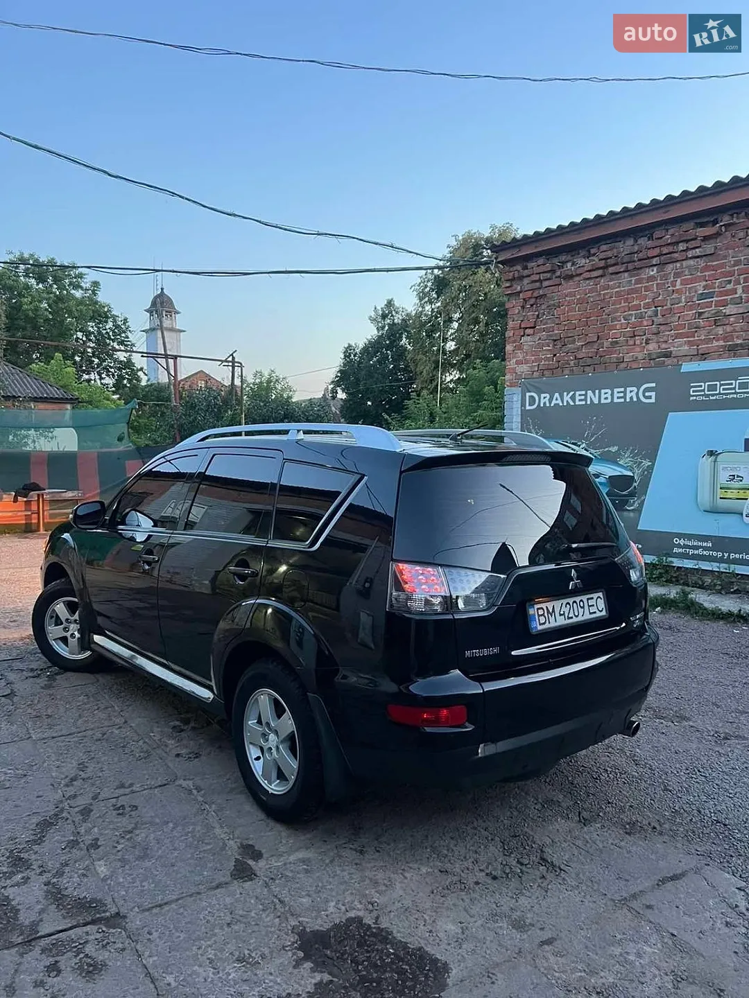 2010 Mitsubishi Outlander - мініатюра 2