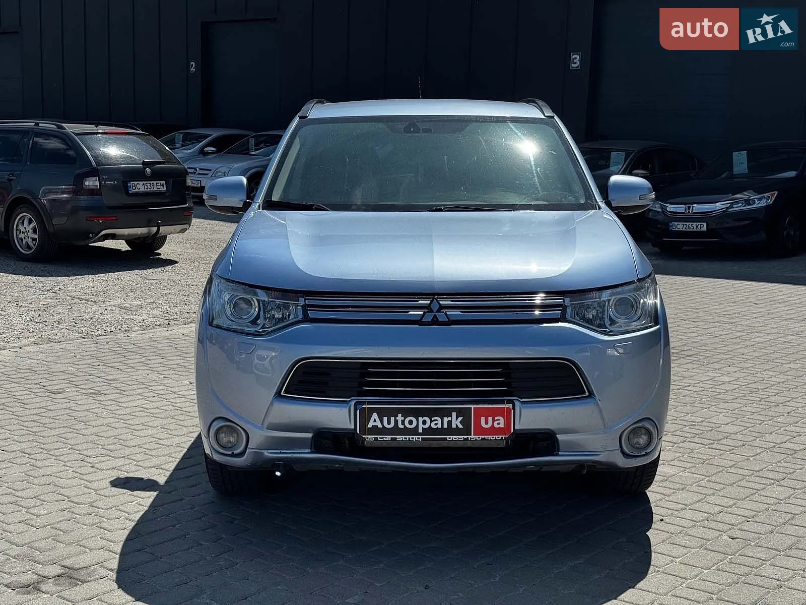 2013 Mitsubishi Outlander - мініатюра 2