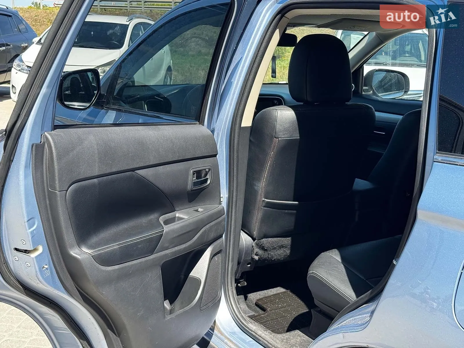 2013 Mitsubishi Outlander - мініатюра 30