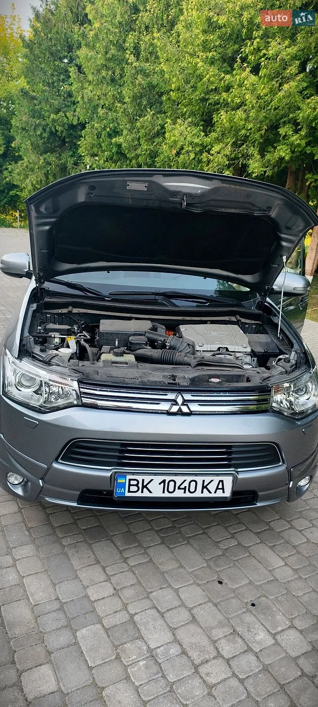 2013 Mitsubishi Outlander - мініатюра 8