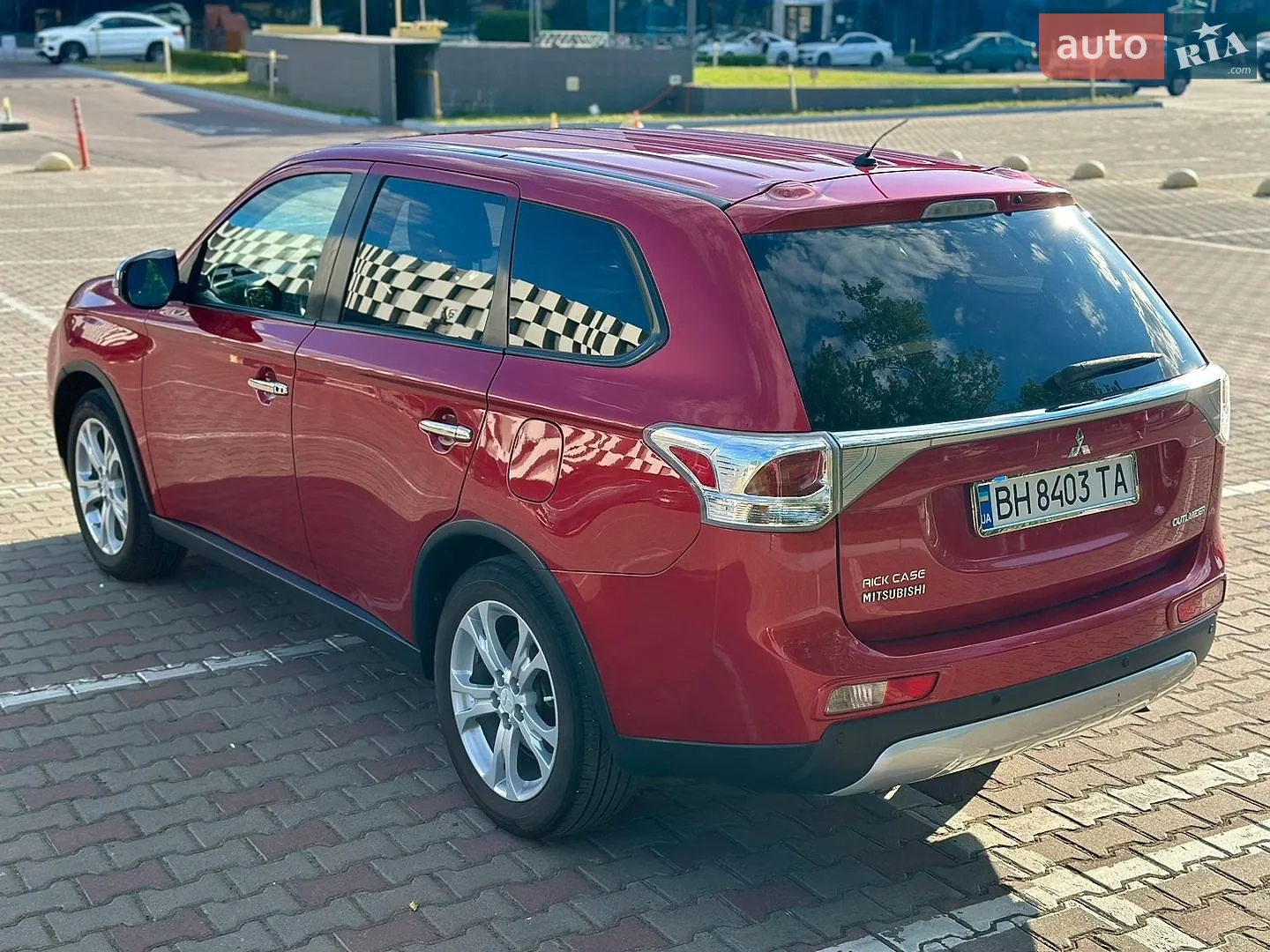 2014 Mitsubishi Outlander - мініатюра 11