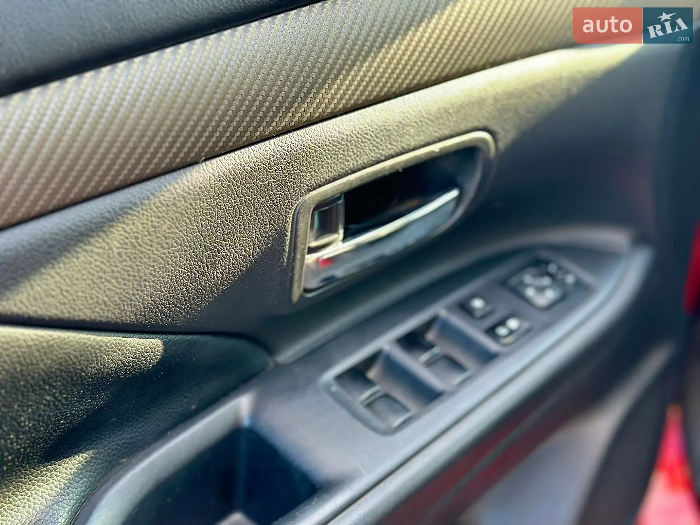 2014 Mitsubishi Outlander - мініатюра 22