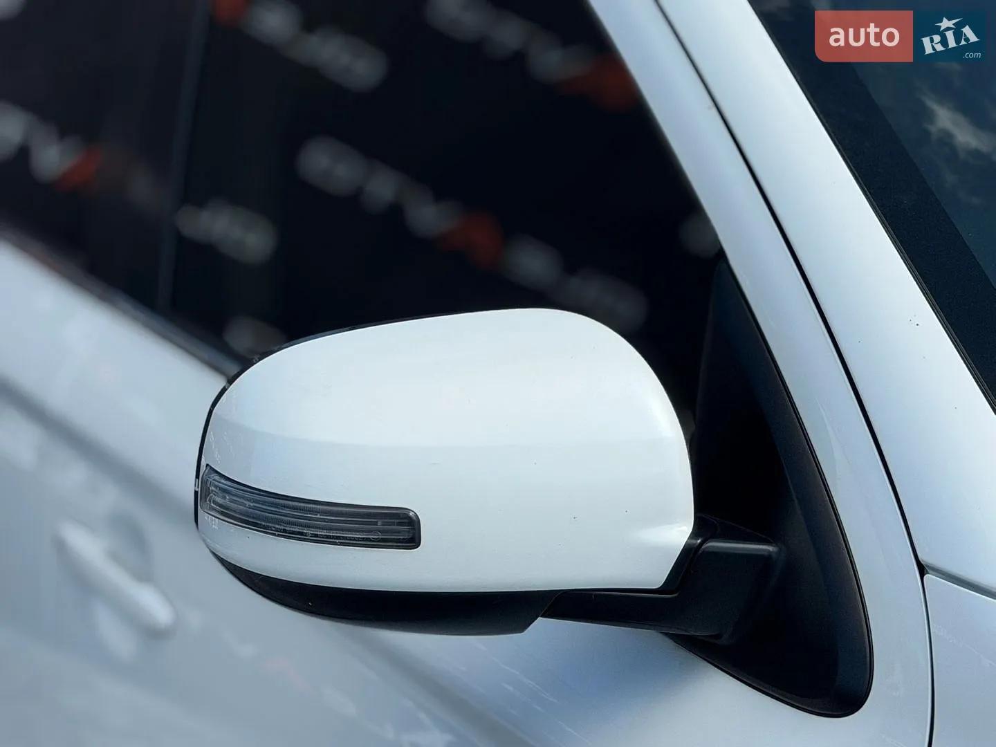 2014 Mitsubishi Outlander - мініатюра 9