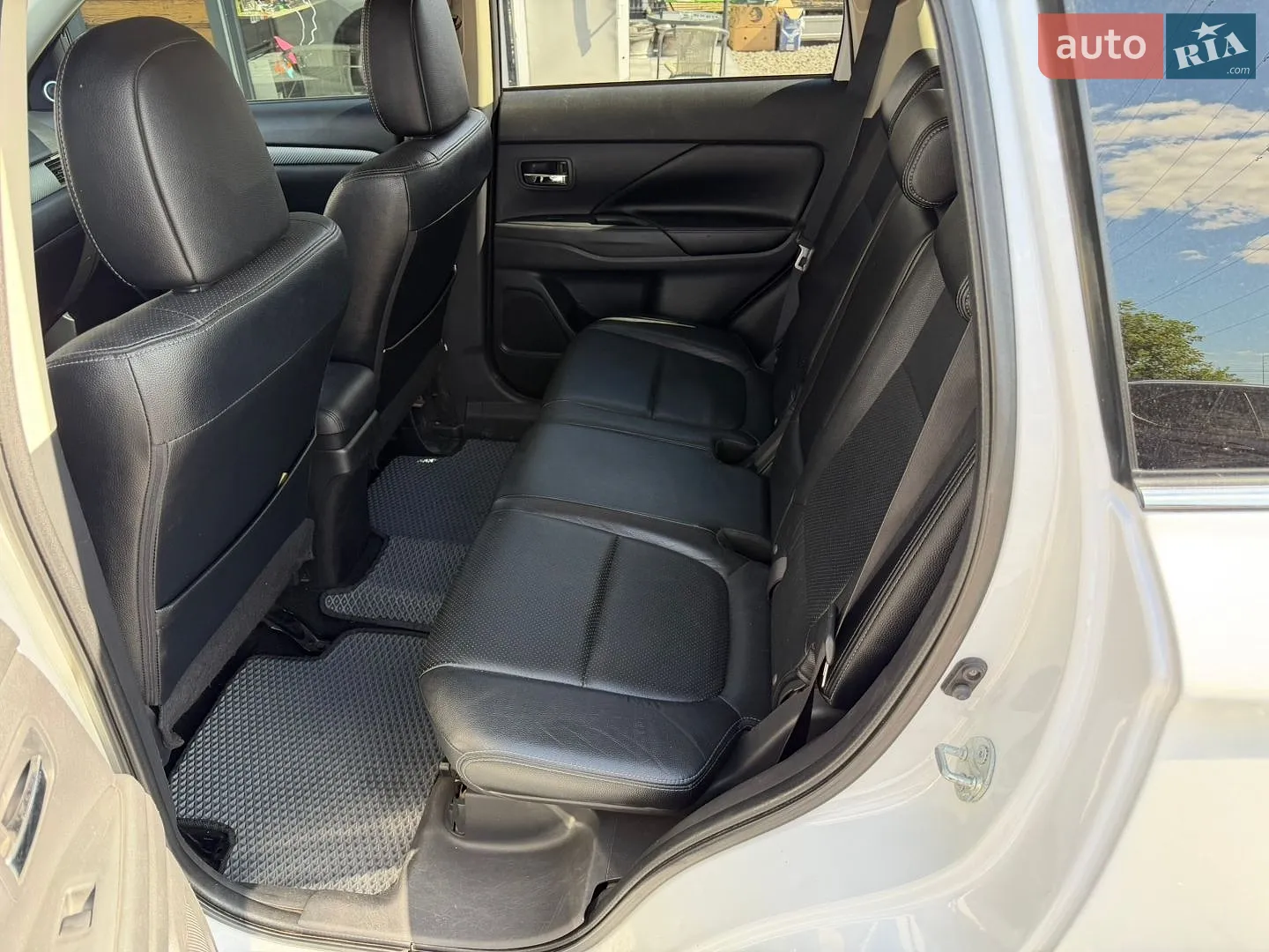 2014 Mitsubishi Outlander - мініатюра 45