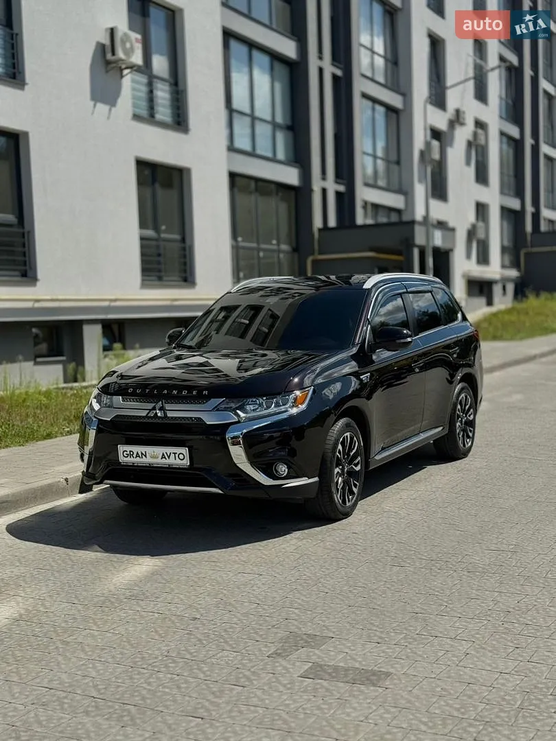 2018 Mitsubishi Outlander - мініатюра 3