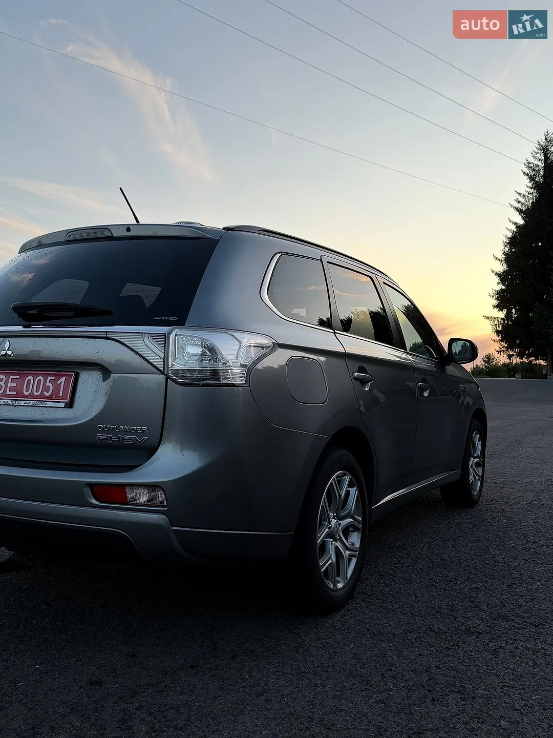 2014 Mitsubishi Outlander - мініатюра 4