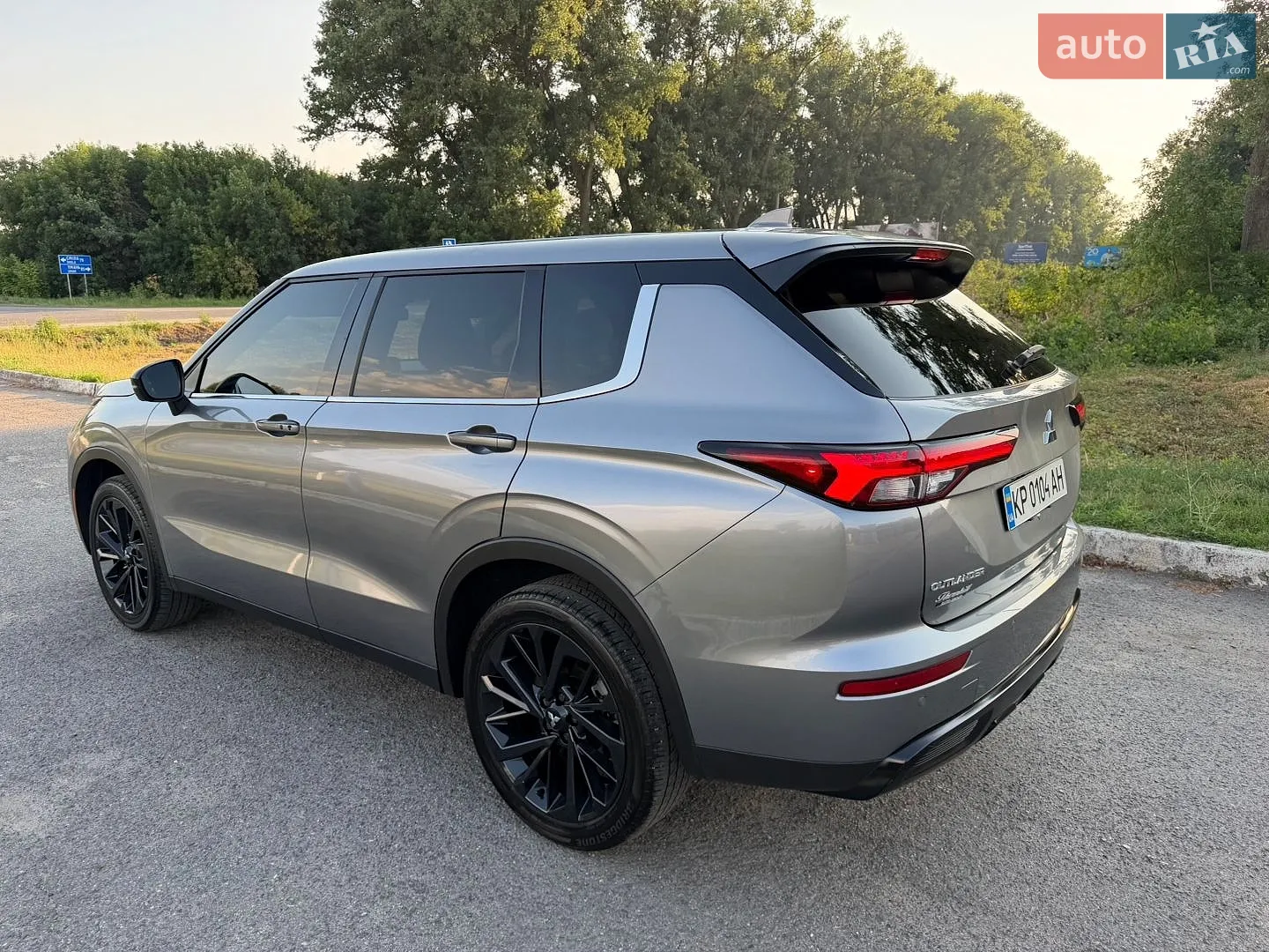 2023 Mitsubishi Outlander - мініатюра 25