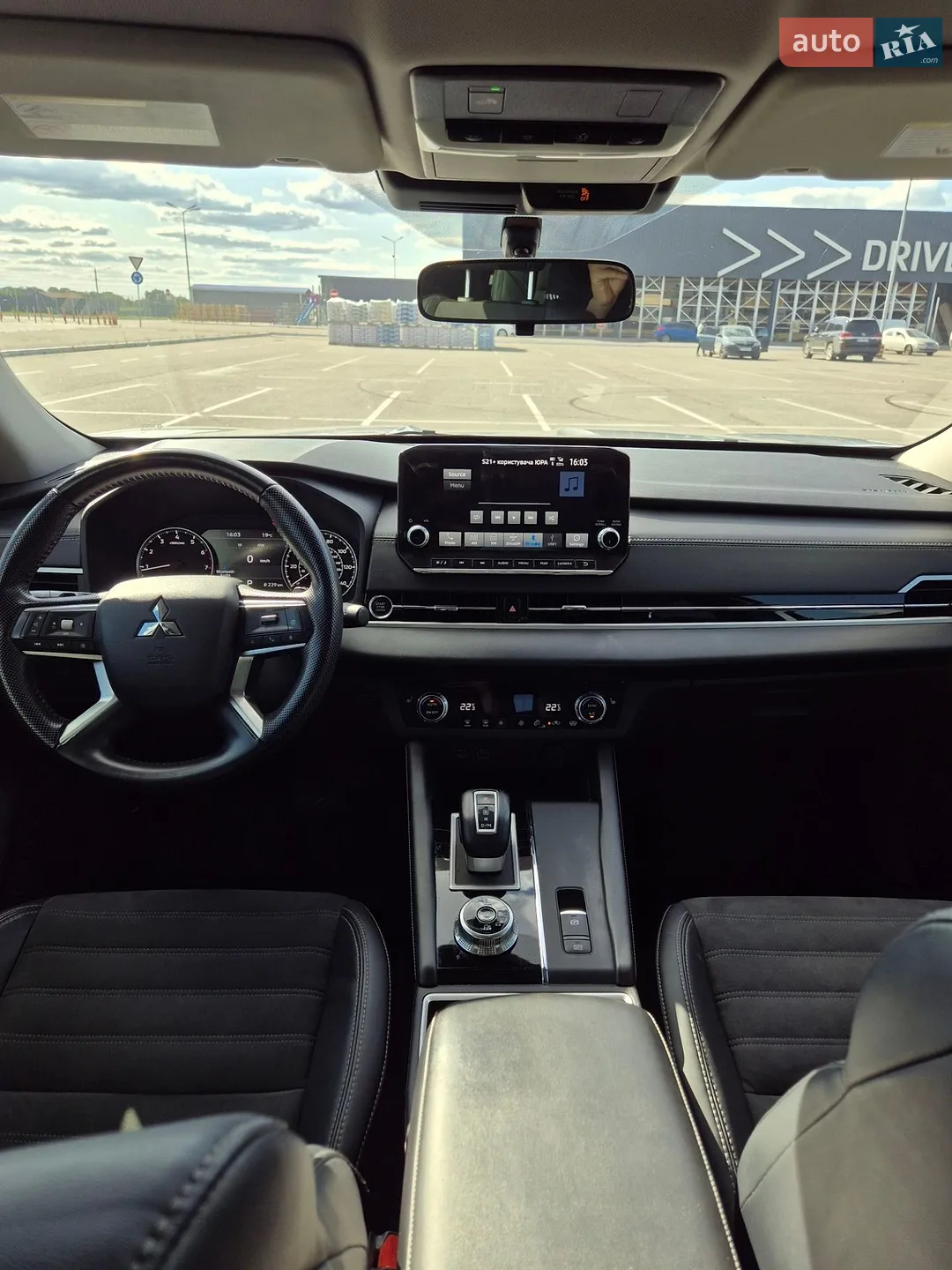 2022 Mitsubishi Outlander - мініатюра 25