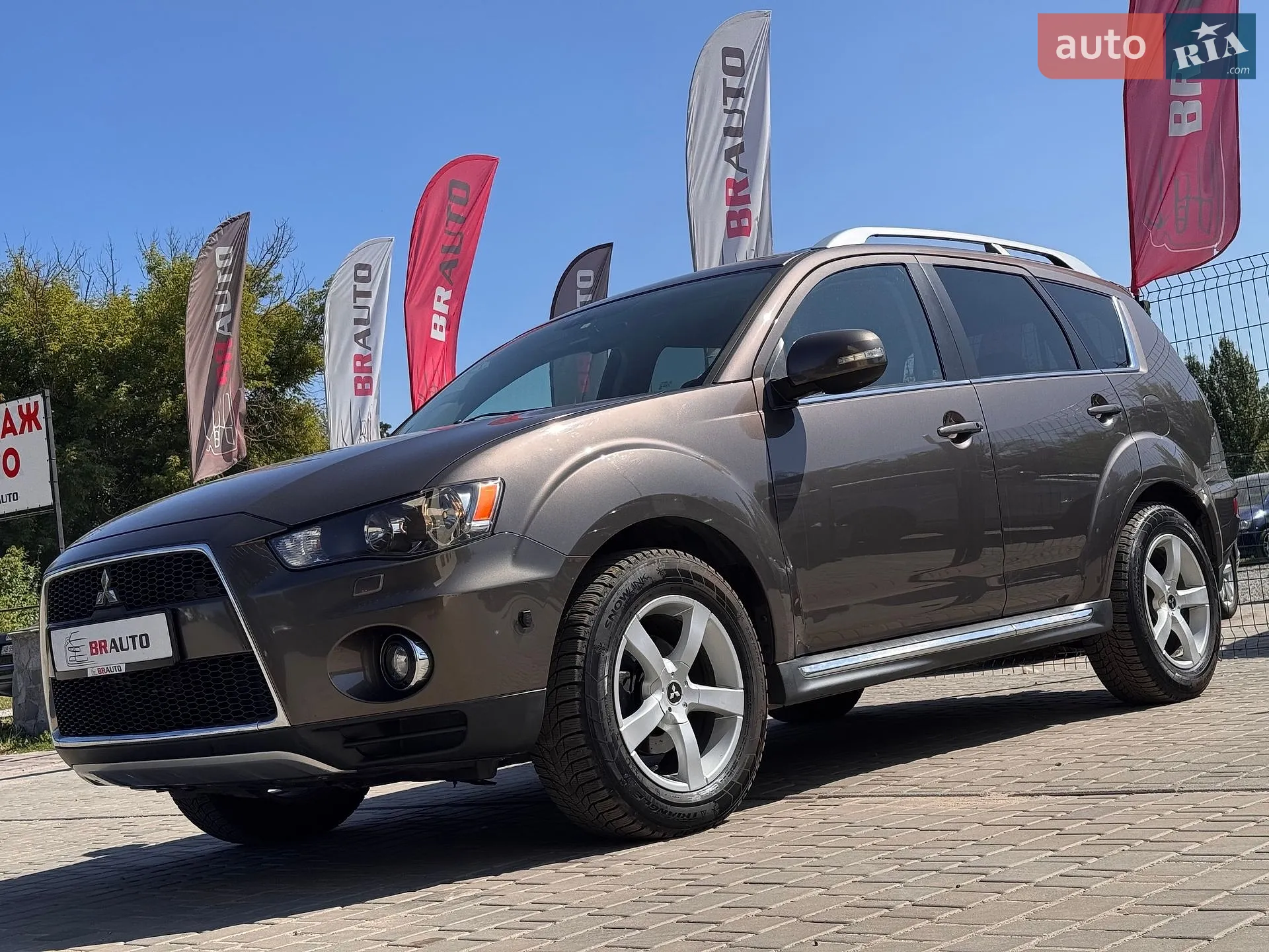 2010 Mitsubishi Outlander - мініатюра 2