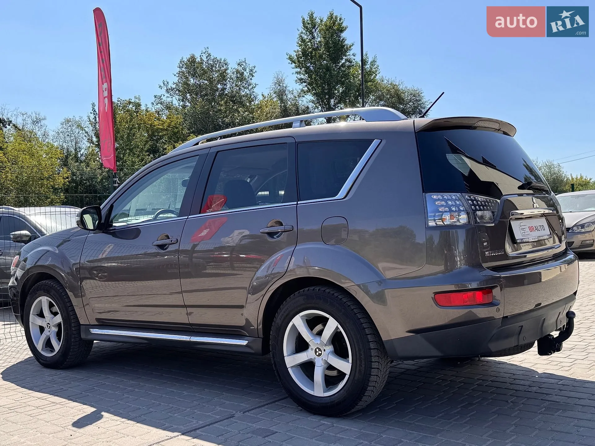 2010 Mitsubishi Outlander - мініатюра 17