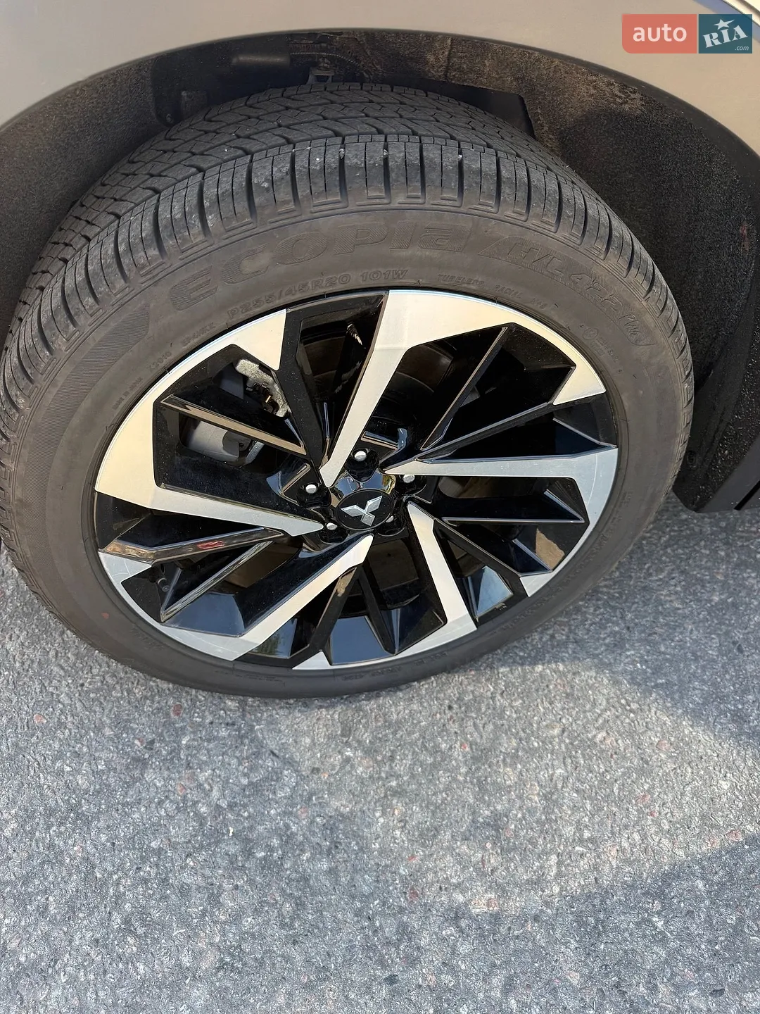 2024 Mitsubishi Outlander - мініатюра 20