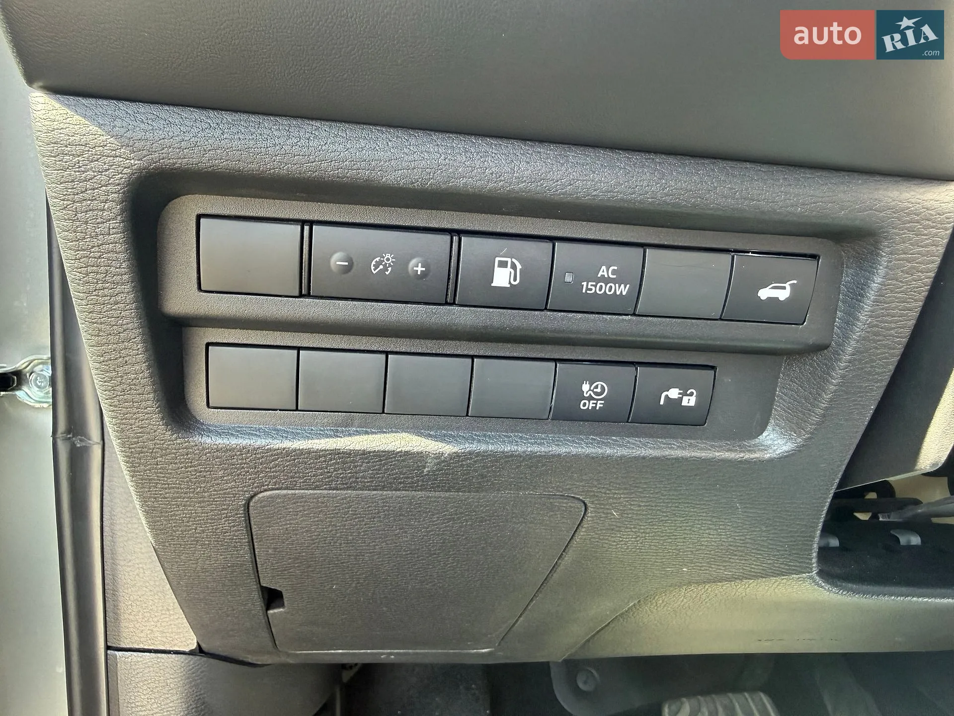 2024 Mitsubishi Outlander - мініатюра 29