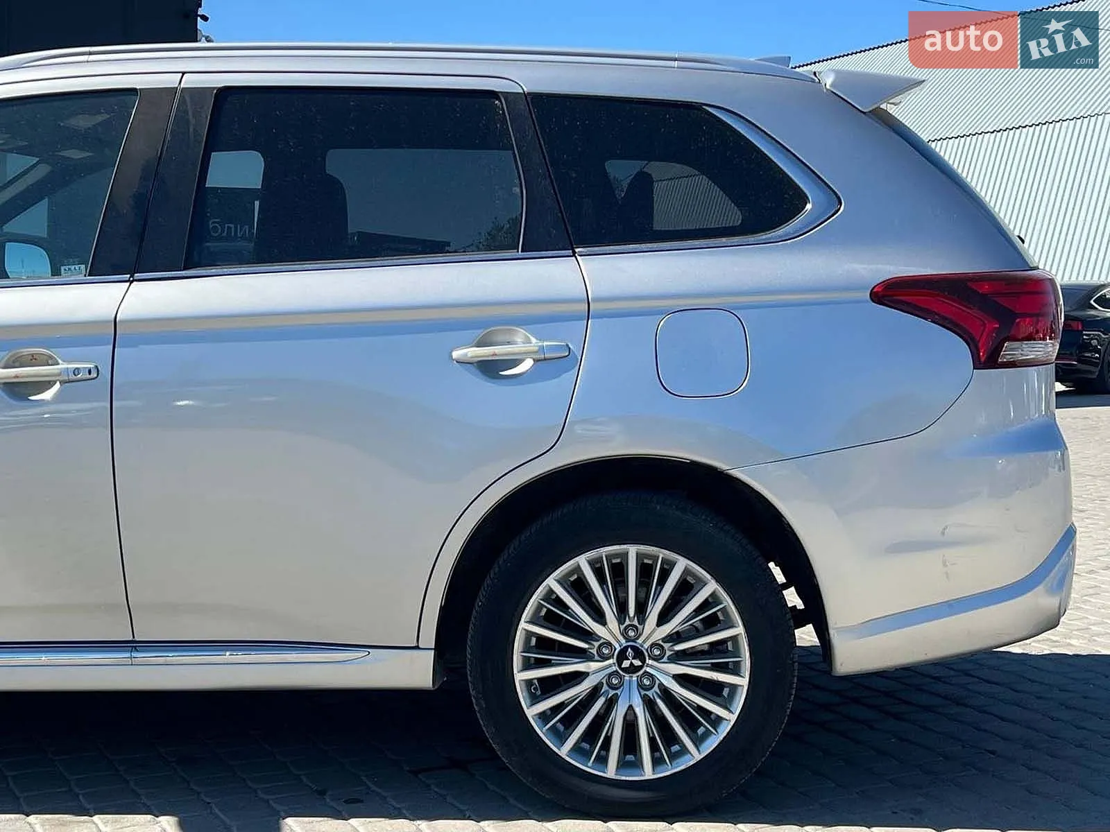 2019 Mitsubishi Outlander - мініатюра 5