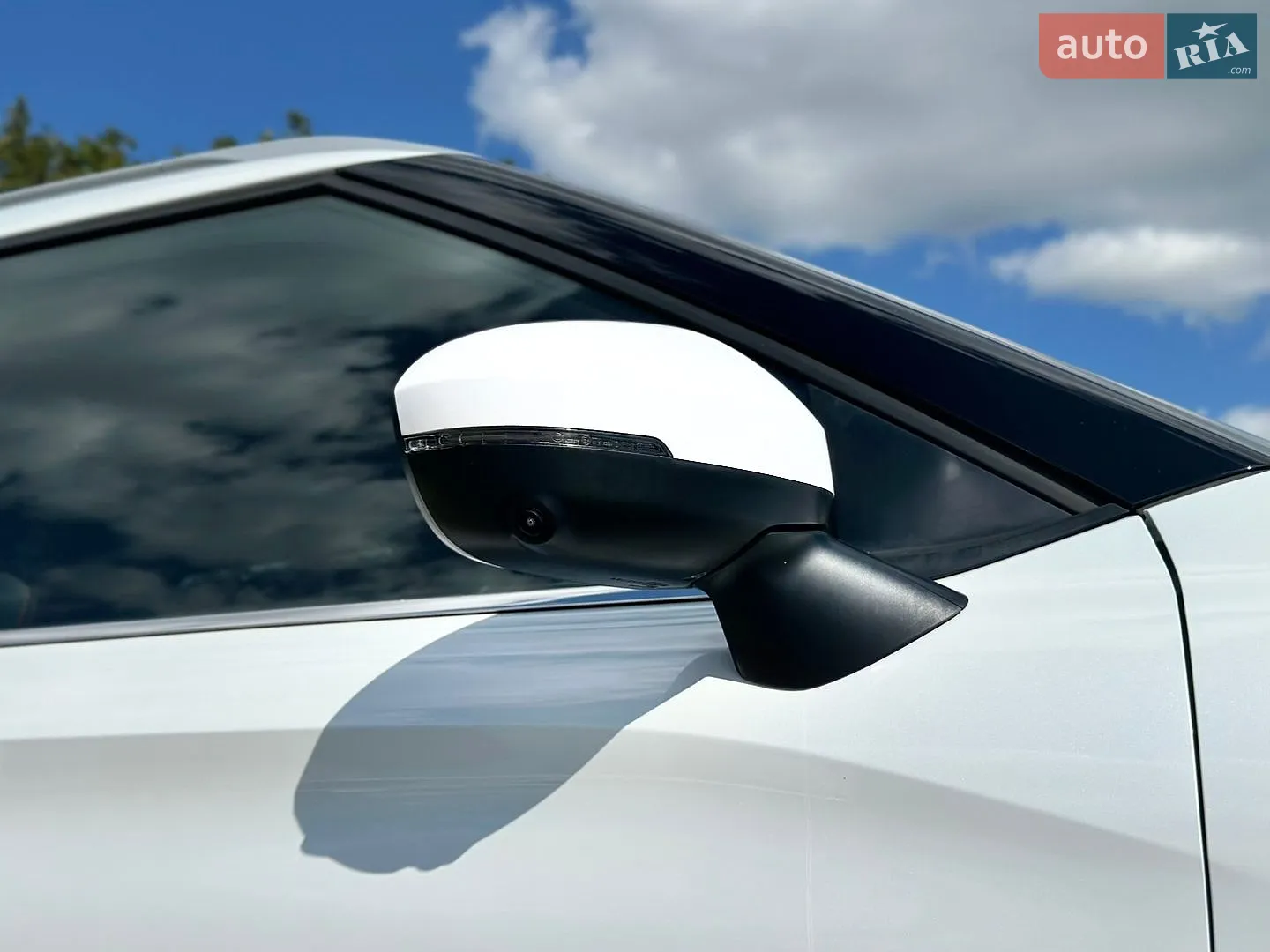 2021 Mitsubishi Outlander - мініатюра 13