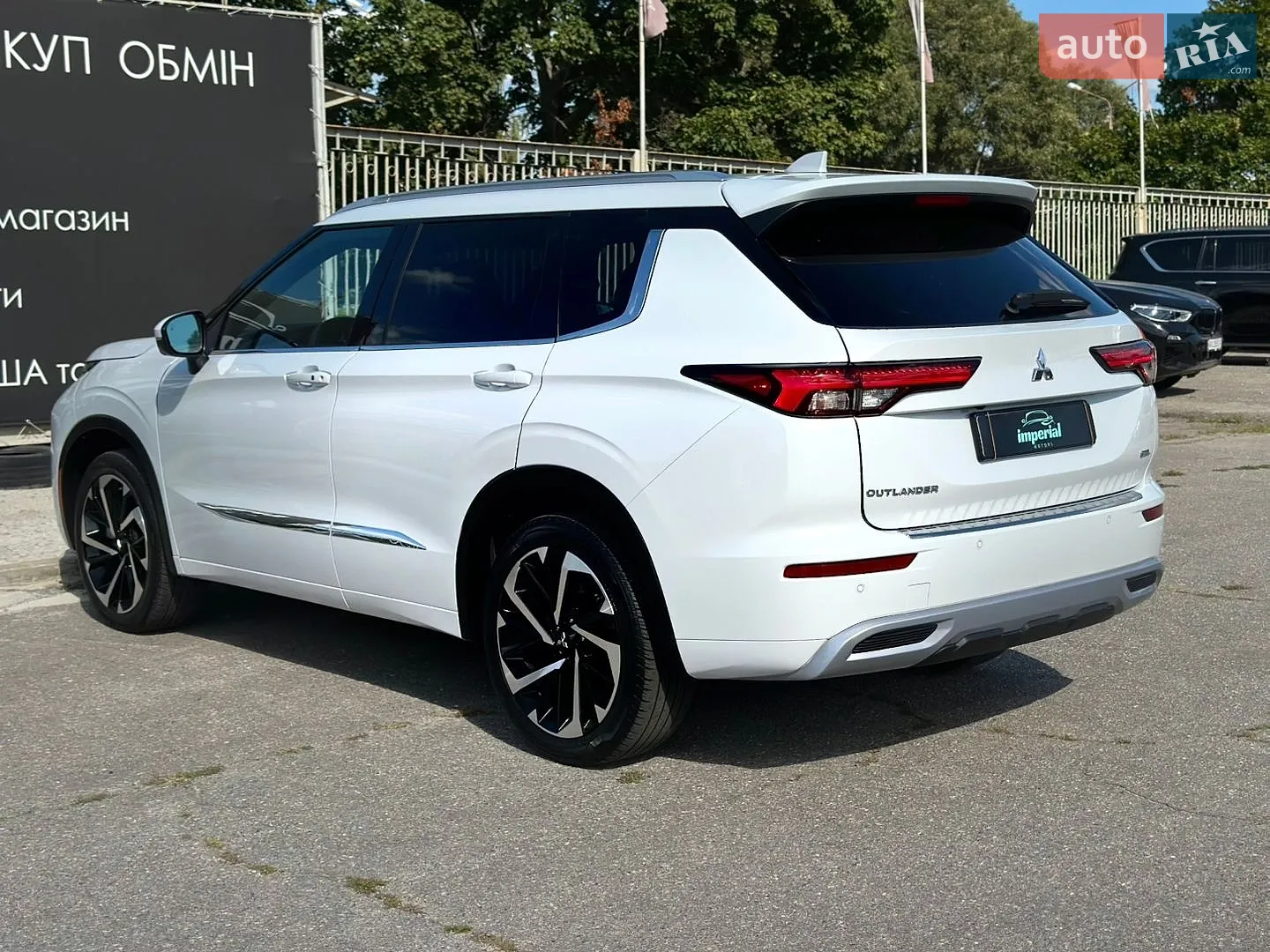 2021 Mitsubishi Outlander - мініатюра 10