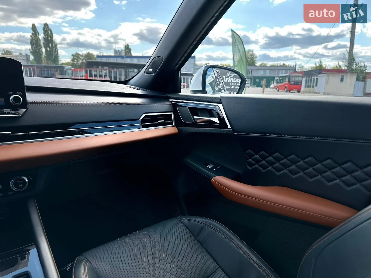 2021 Mitsubishi Outlander - мініатюра 31