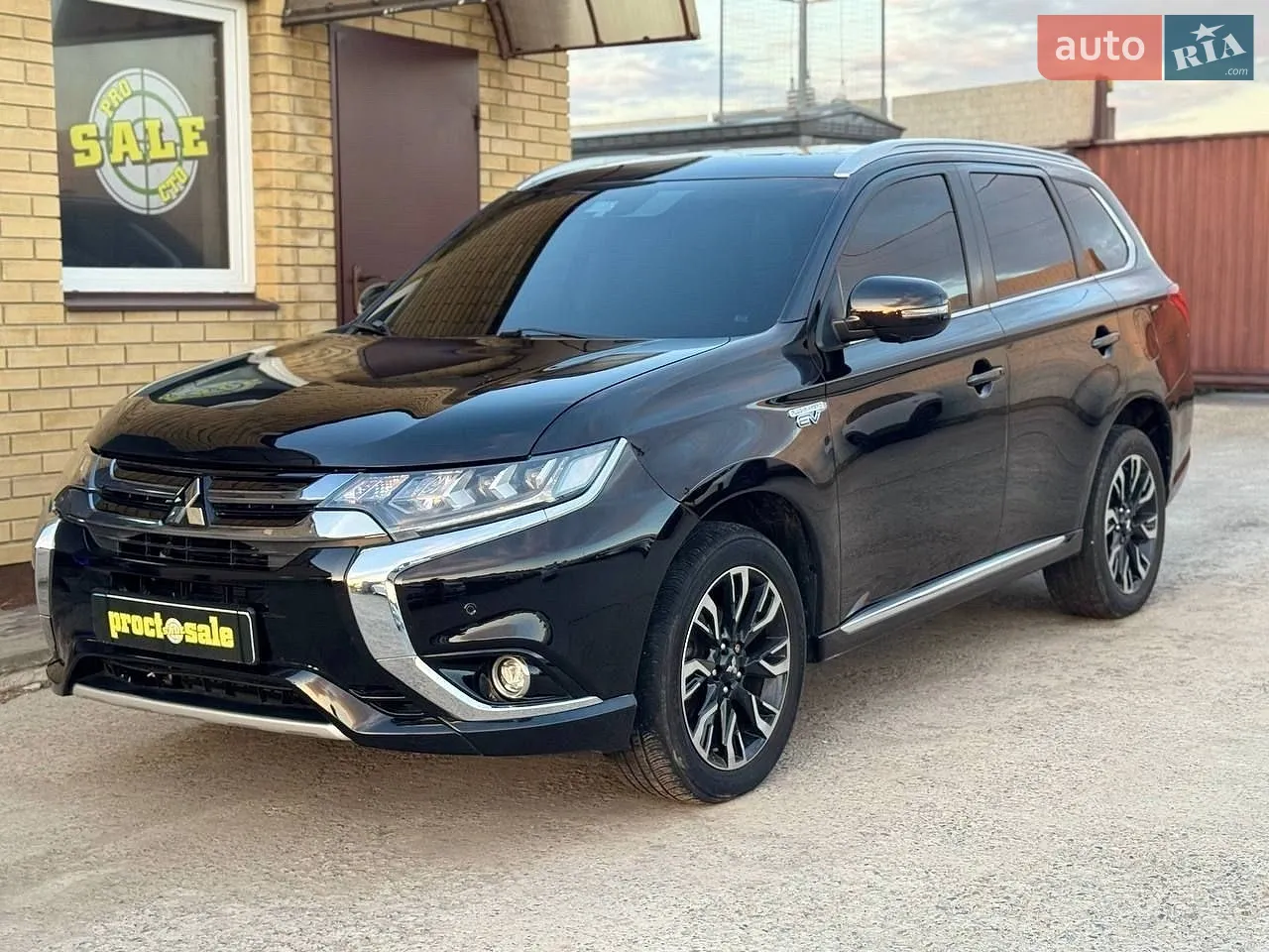 2017 Mitsubishi Outlander - мініатюра 27