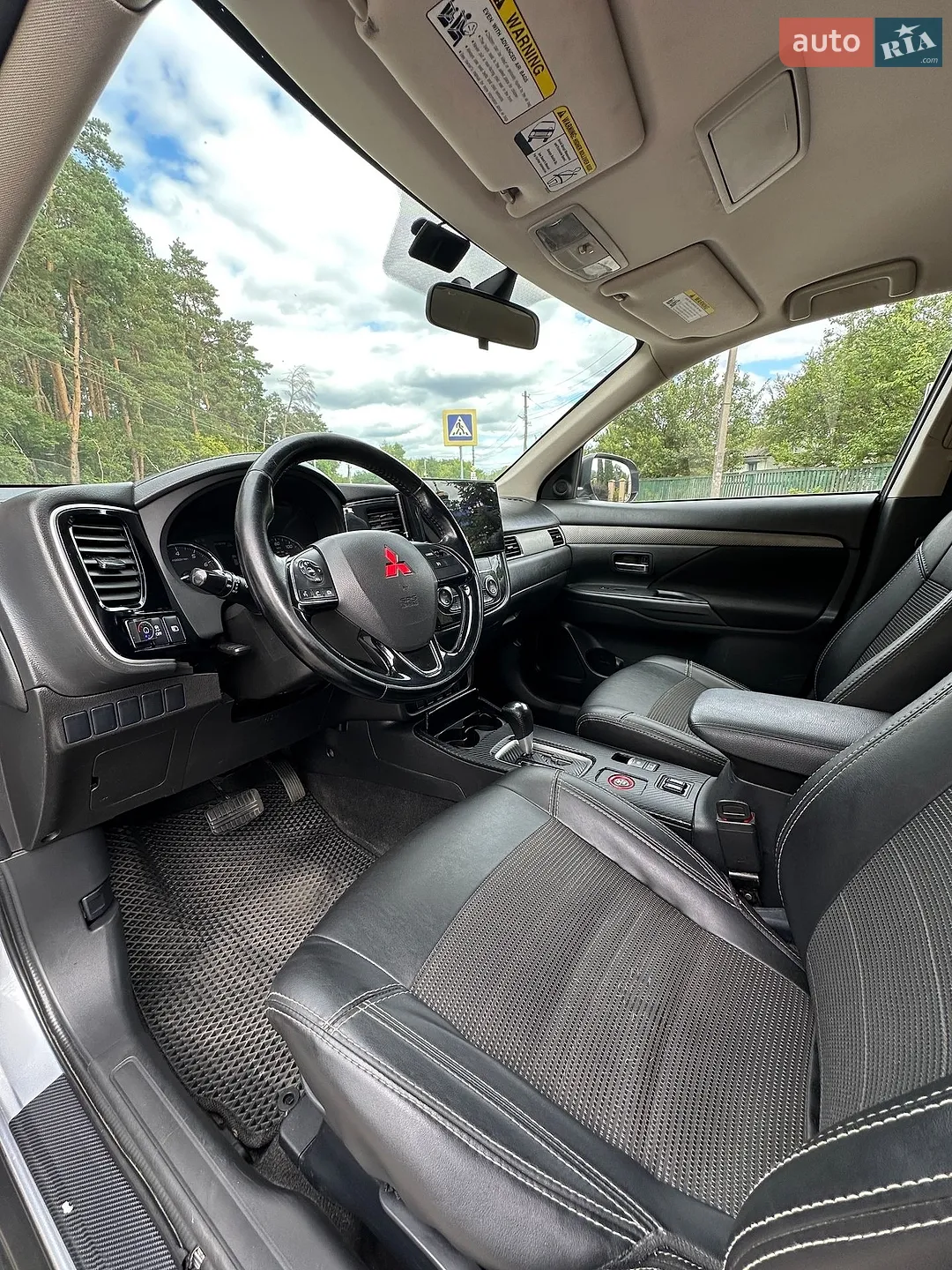 2017 Mitsubishi Outlander - мініатюра 20
