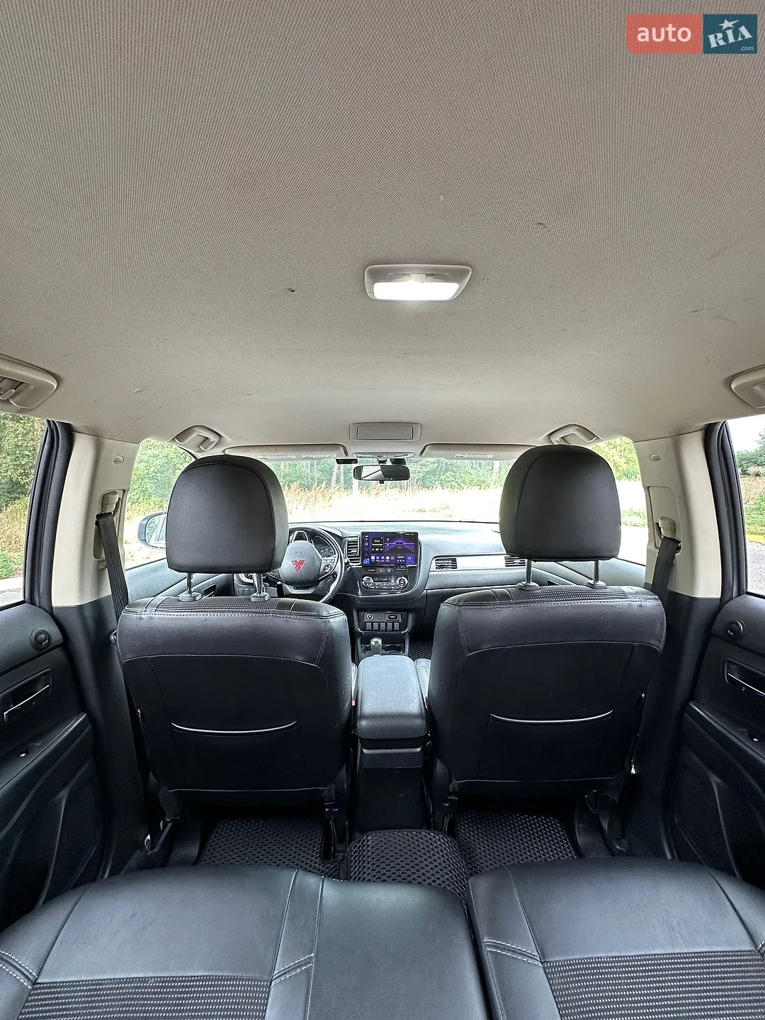 2017 Mitsubishi Outlander - мініатюра 22