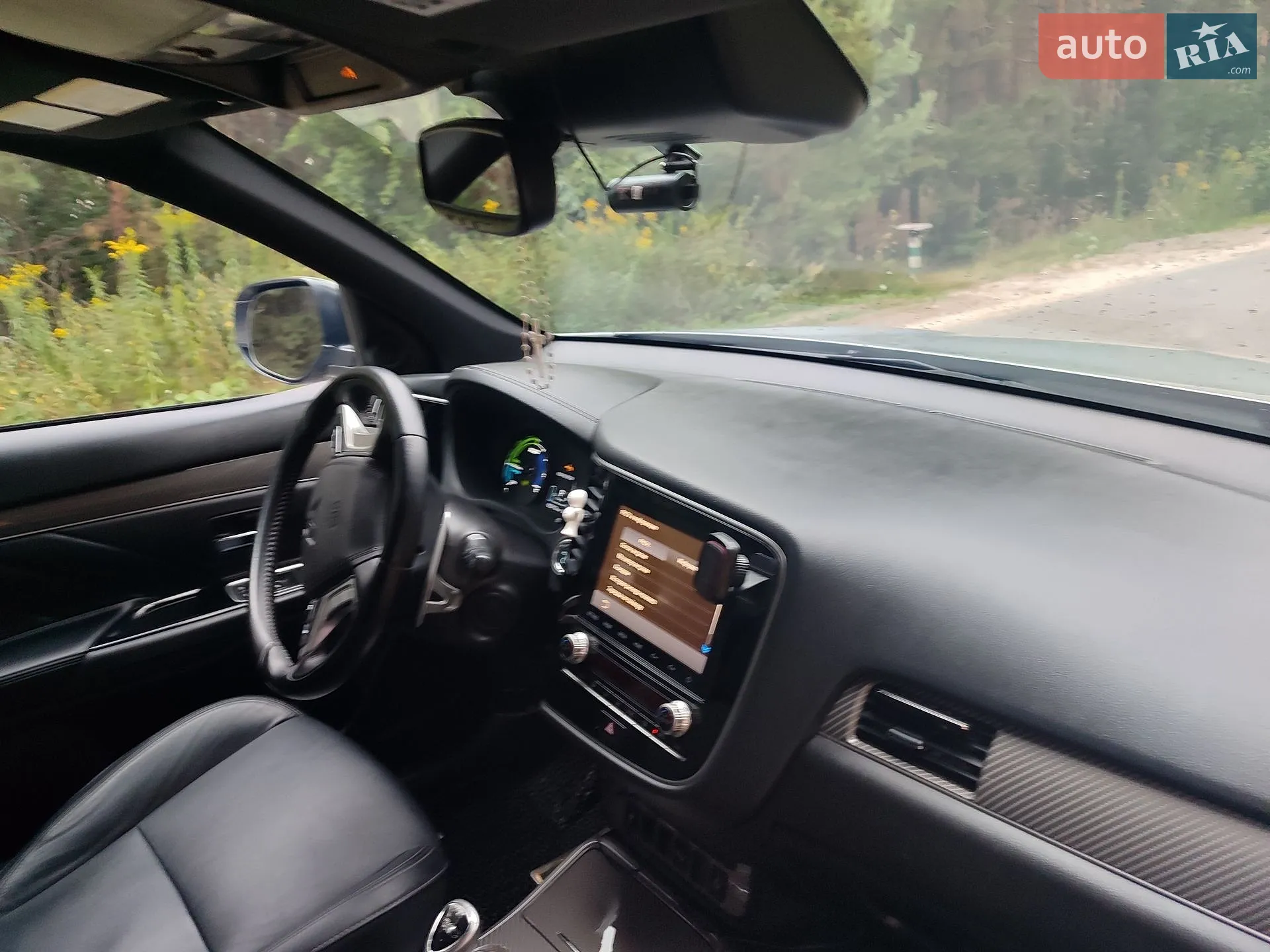 2022 Mitsubishi Outlander - мініатюра 15