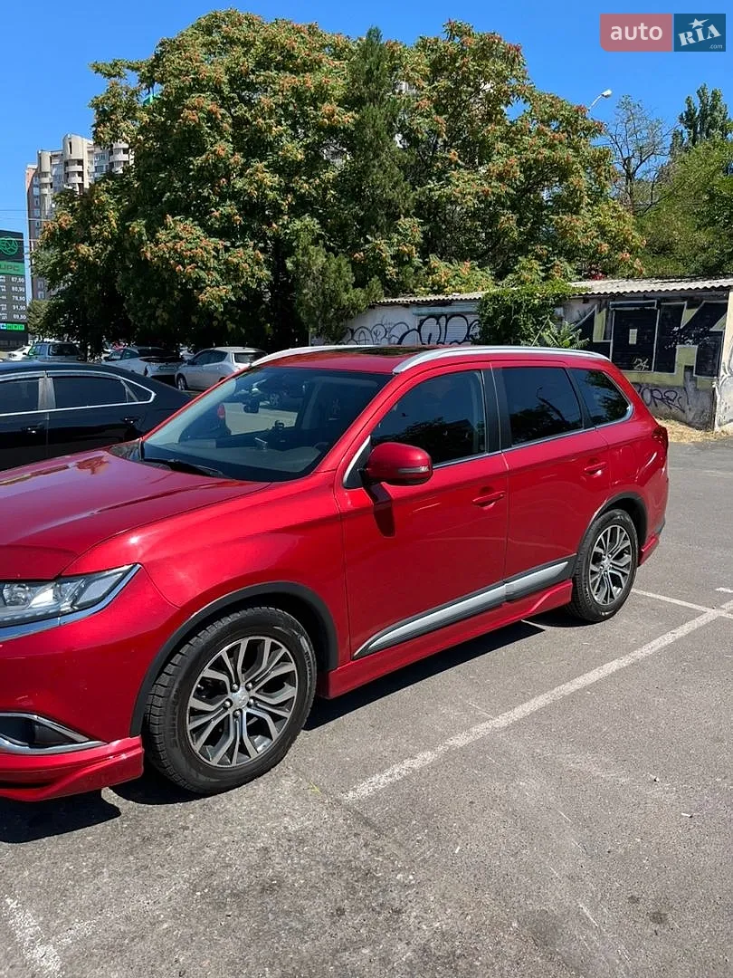 2015 Mitsubishi Outlander - мініатюра 15