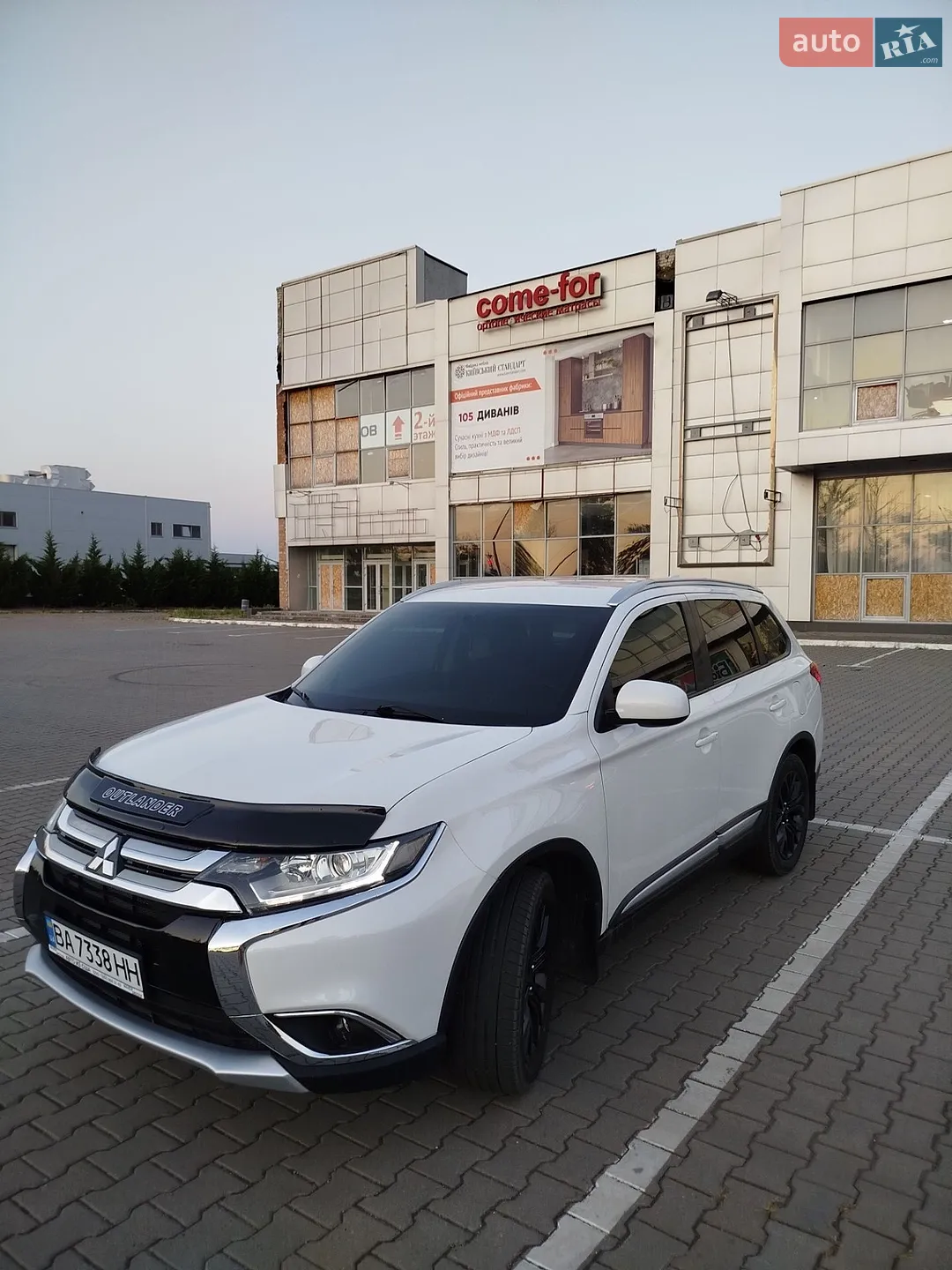 2016 Mitsubishi Outlander - мініатюра 19