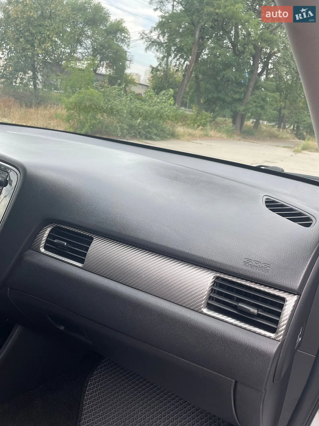 2016 Mitsubishi Outlander - мініатюра 22