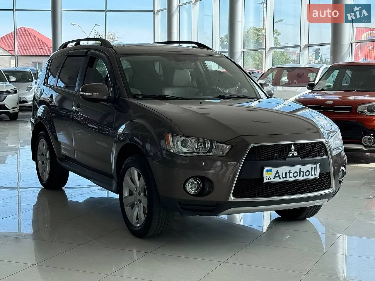 2012 Mitsubishi Outlander - мініатюра 3