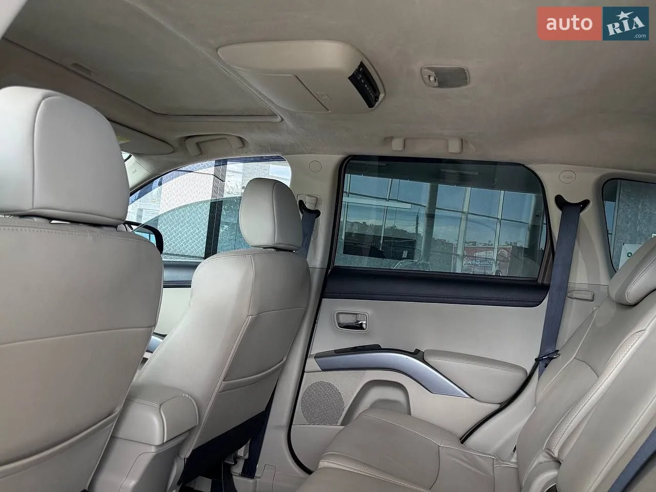 2012 Mitsubishi Outlander - мініатюра 21