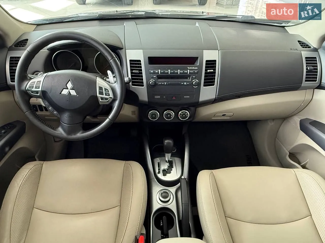 2012 Mitsubishi Outlander - мініатюра 23