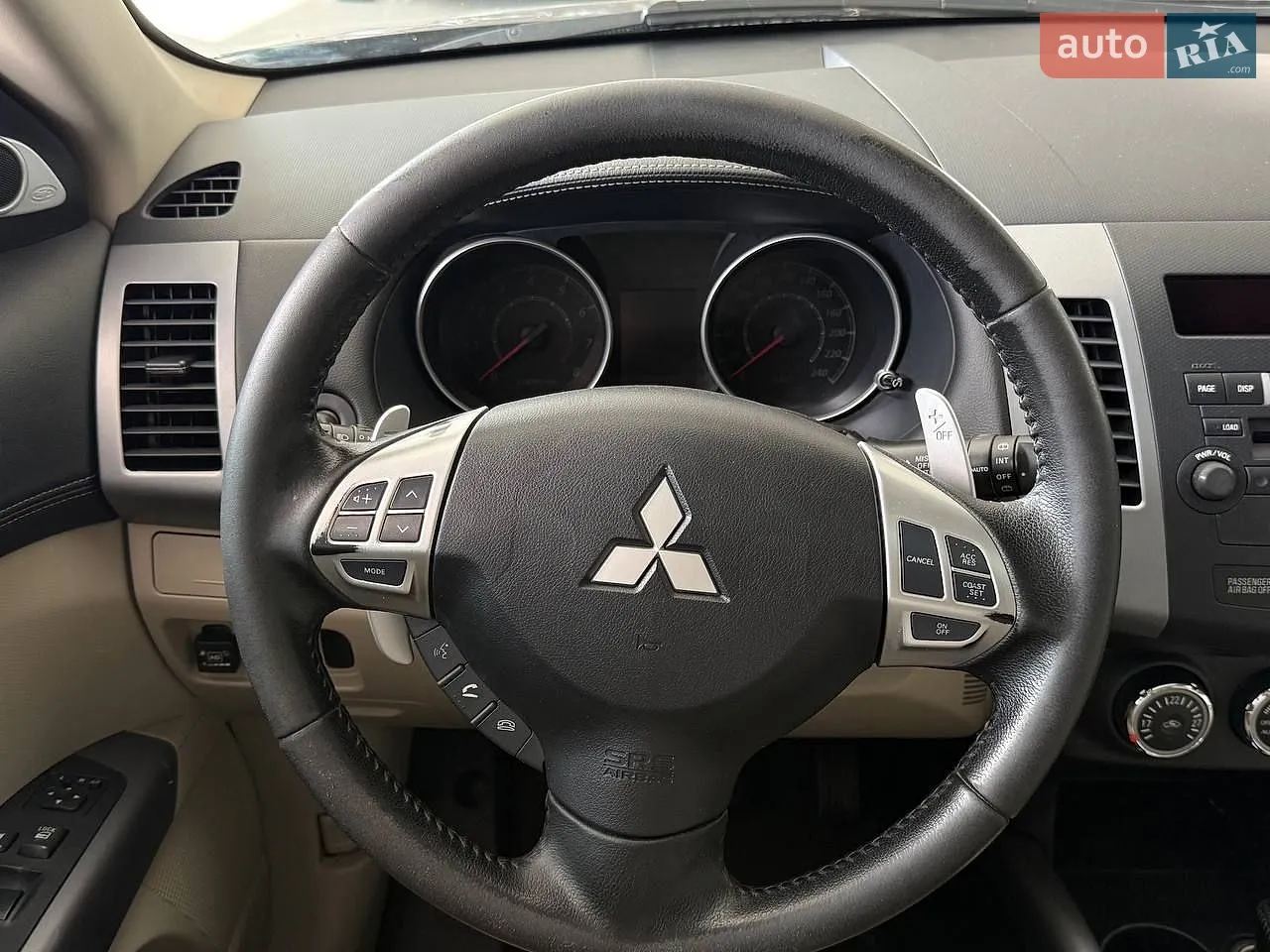2012 Mitsubishi Outlander - мініатюра 12