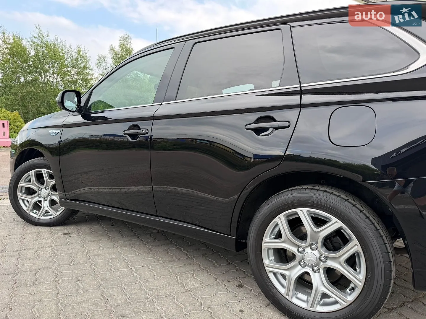2014 Mitsubishi Outlander - мініатюра 76