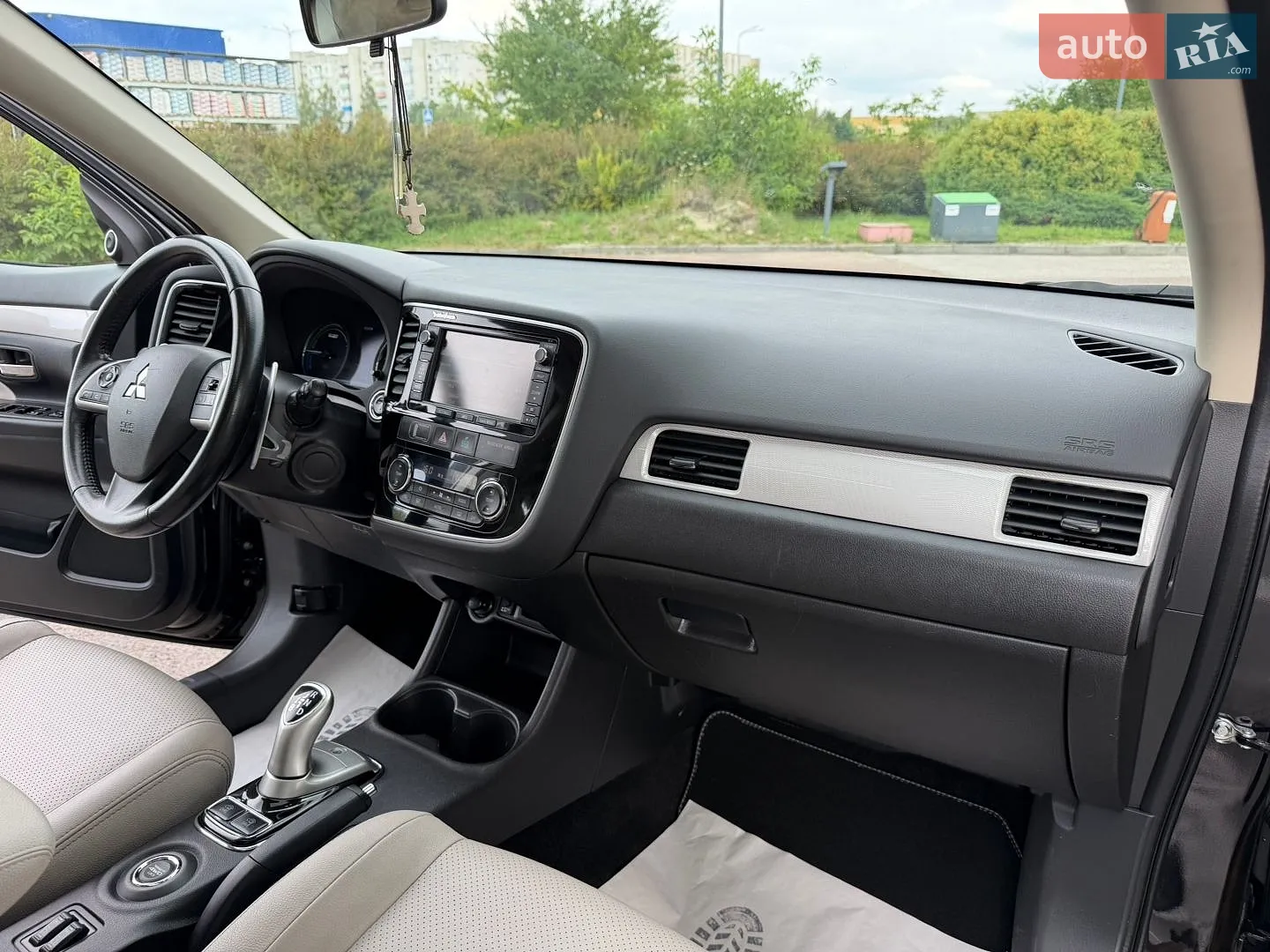 2014 Mitsubishi Outlander - мініатюра 101