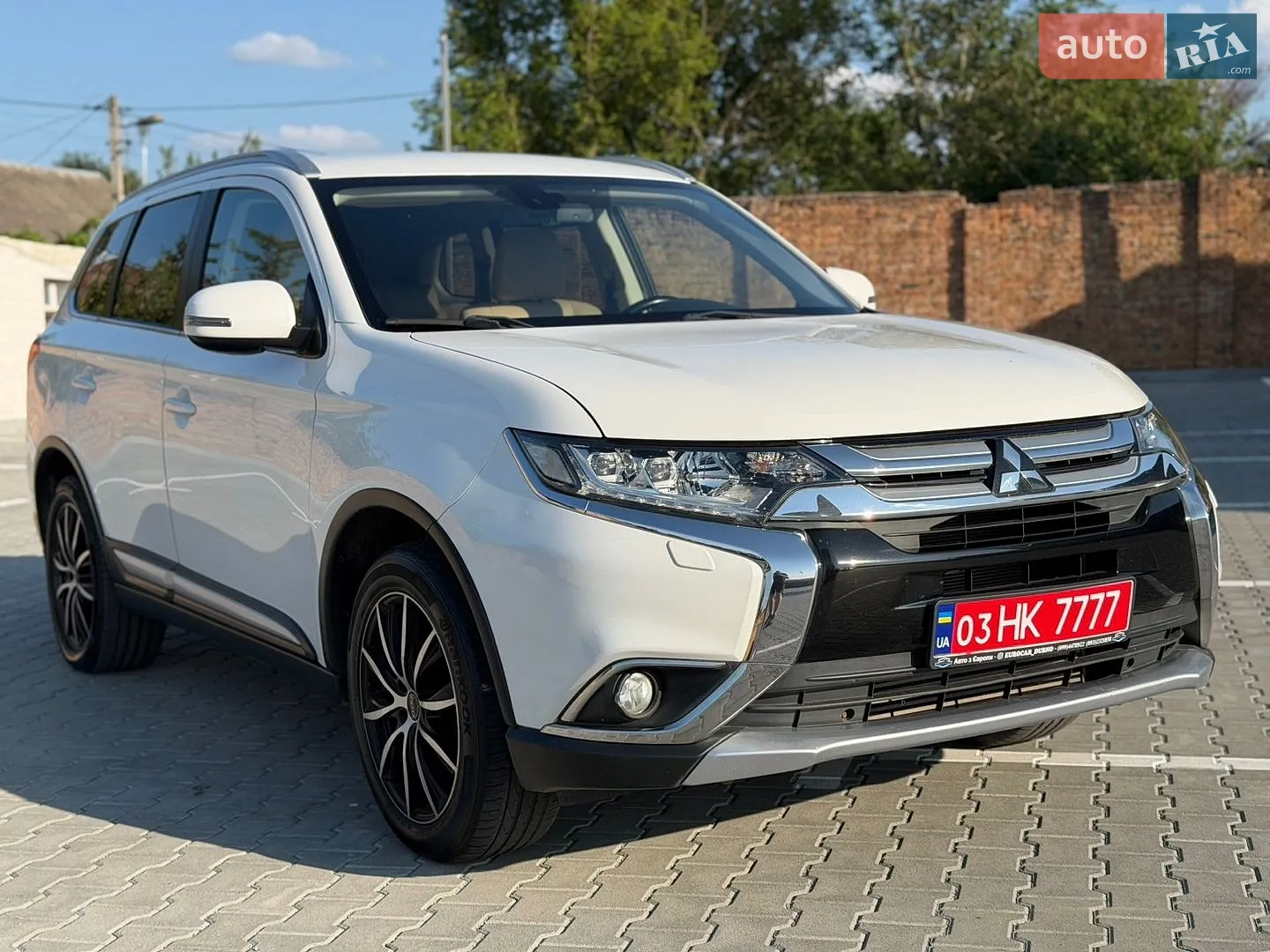 2016 Mitsubishi Outlander - мініатюра 4