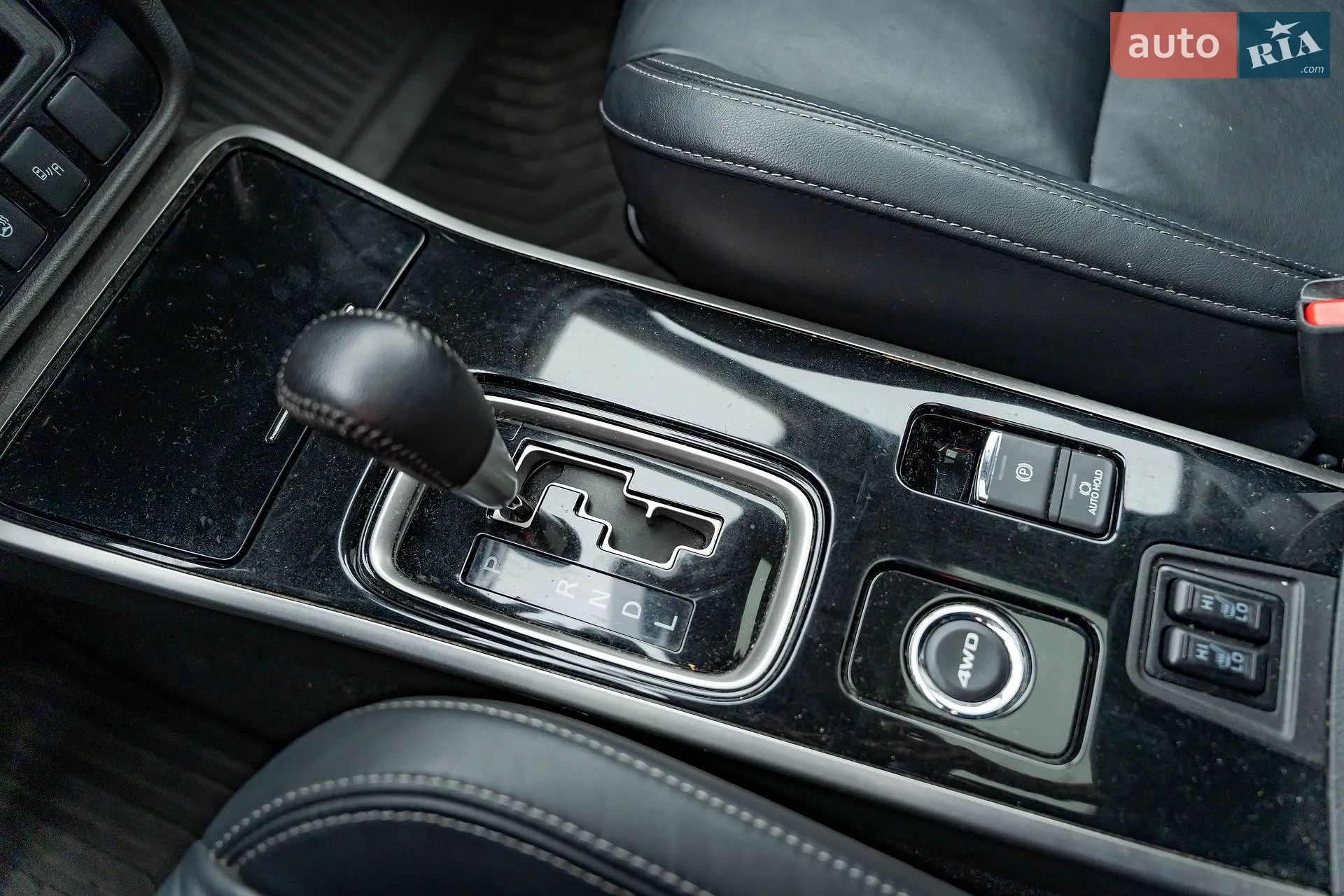 2018 Mitsubishi Outlander - мініатюра 22
