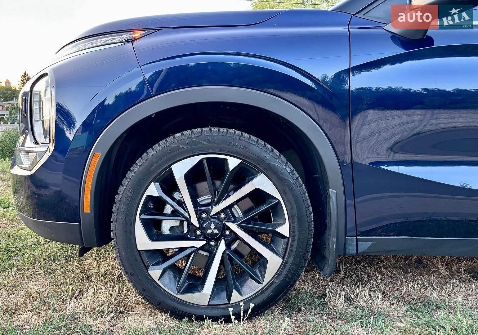 2021 Mitsubishi Outlander - мініатюра 18