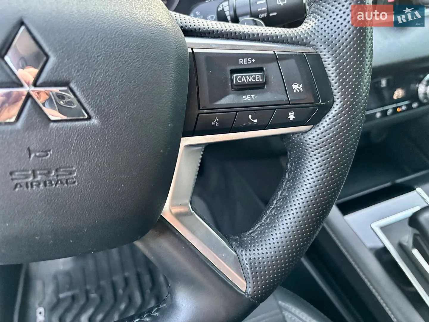 2021 Mitsubishi Outlander - мініатюра 25
